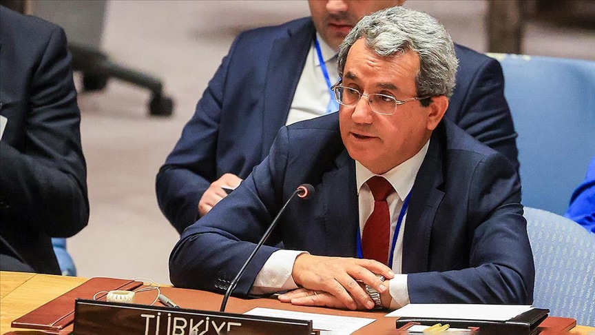 Türkiye urges new Syrian government to take control of Daesh terror group camps, prisons