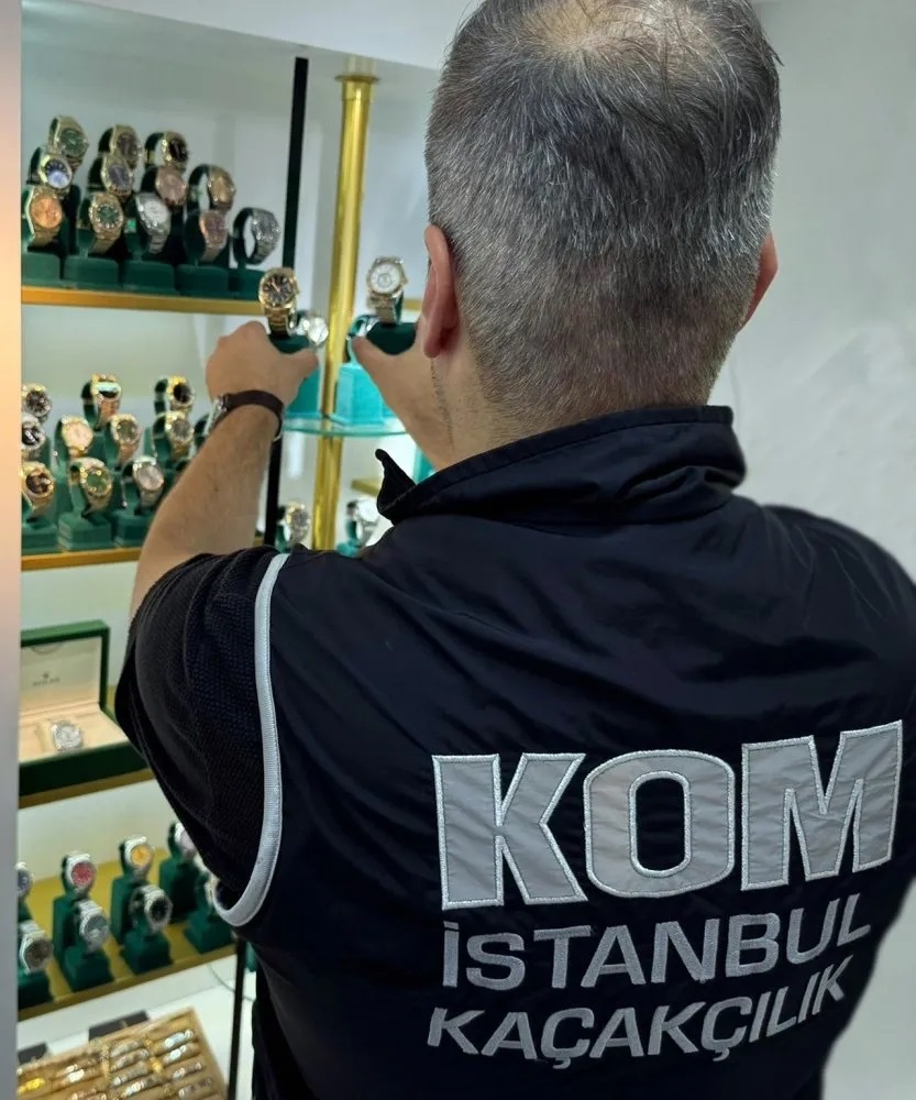 The operation revealed that a number of jewelry stores and watch dealers in Istanbul’s upscale neighborhoods (via Sabah)