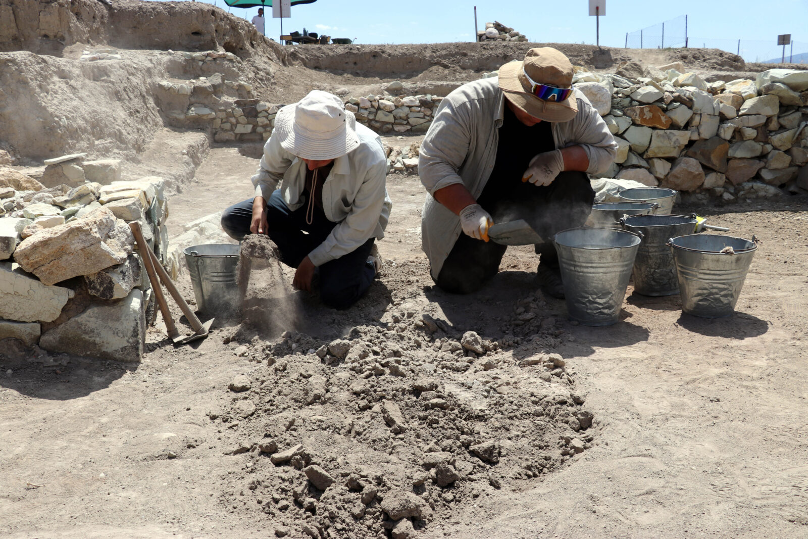 2,600-year-old Medo-Persian fire altar unearthed in Türkiye's Oluz Hoyuk