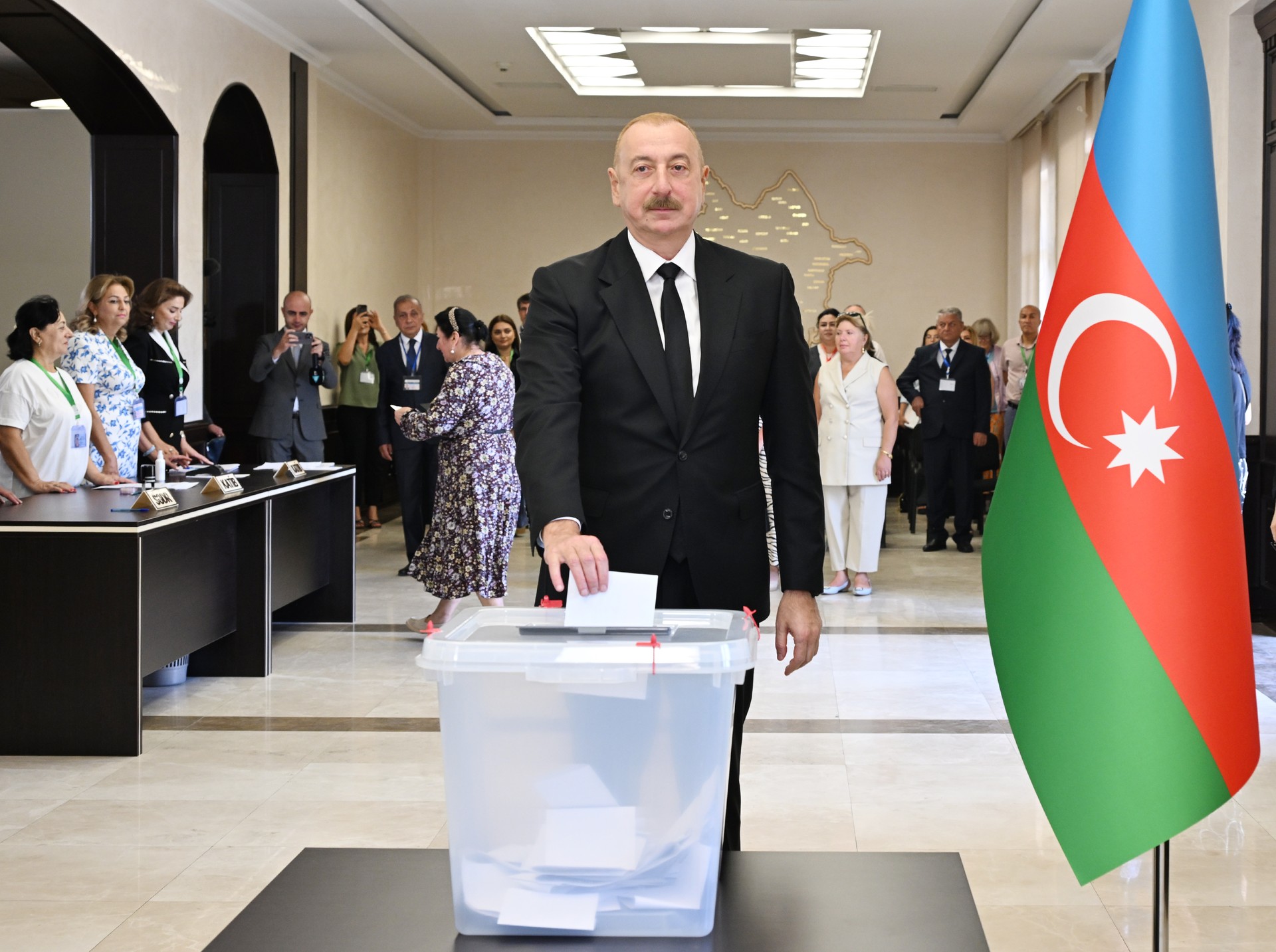 Azerbaijan heads to polls for snap parliamentary elections
