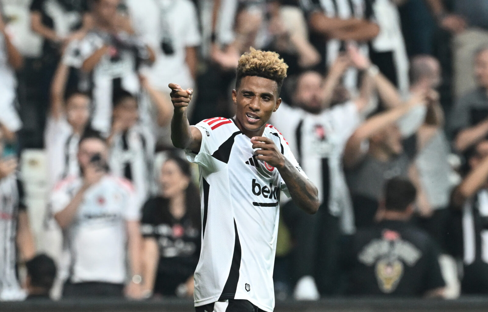 Besiktas eyes victory against Ajax in Europa League opener