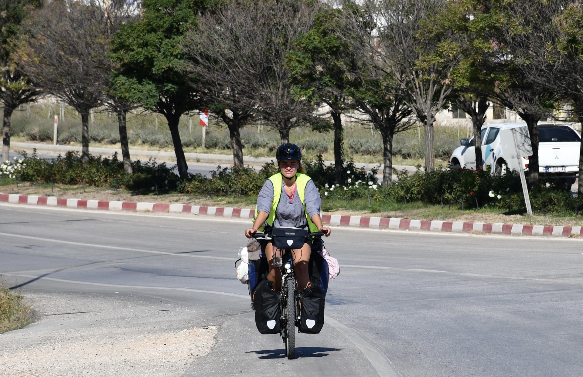 German cyclist’s epic journey to New Zealand takes her through Türkiye