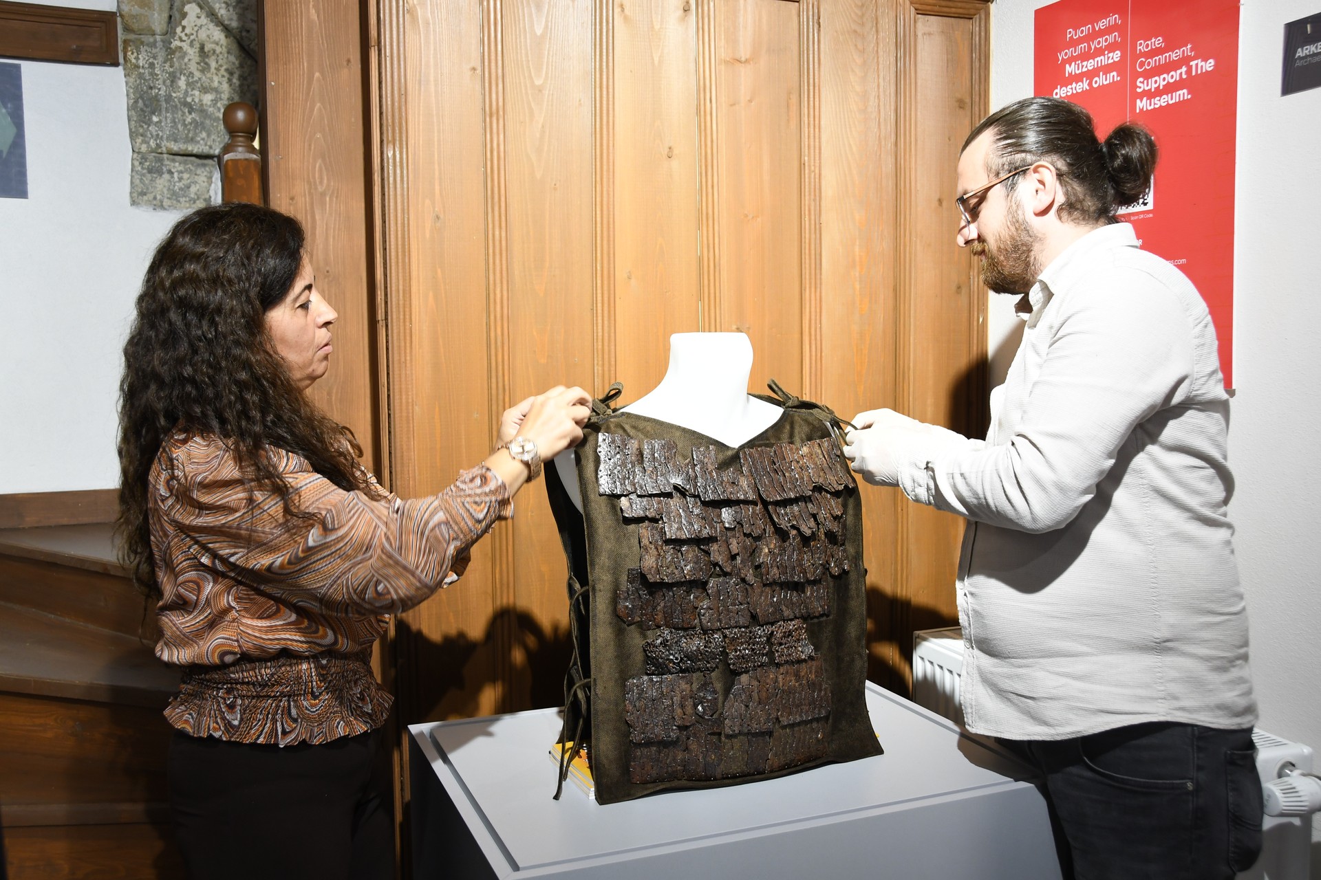 Unique Roman armor displayed at Türkiye's Gumushane Museum