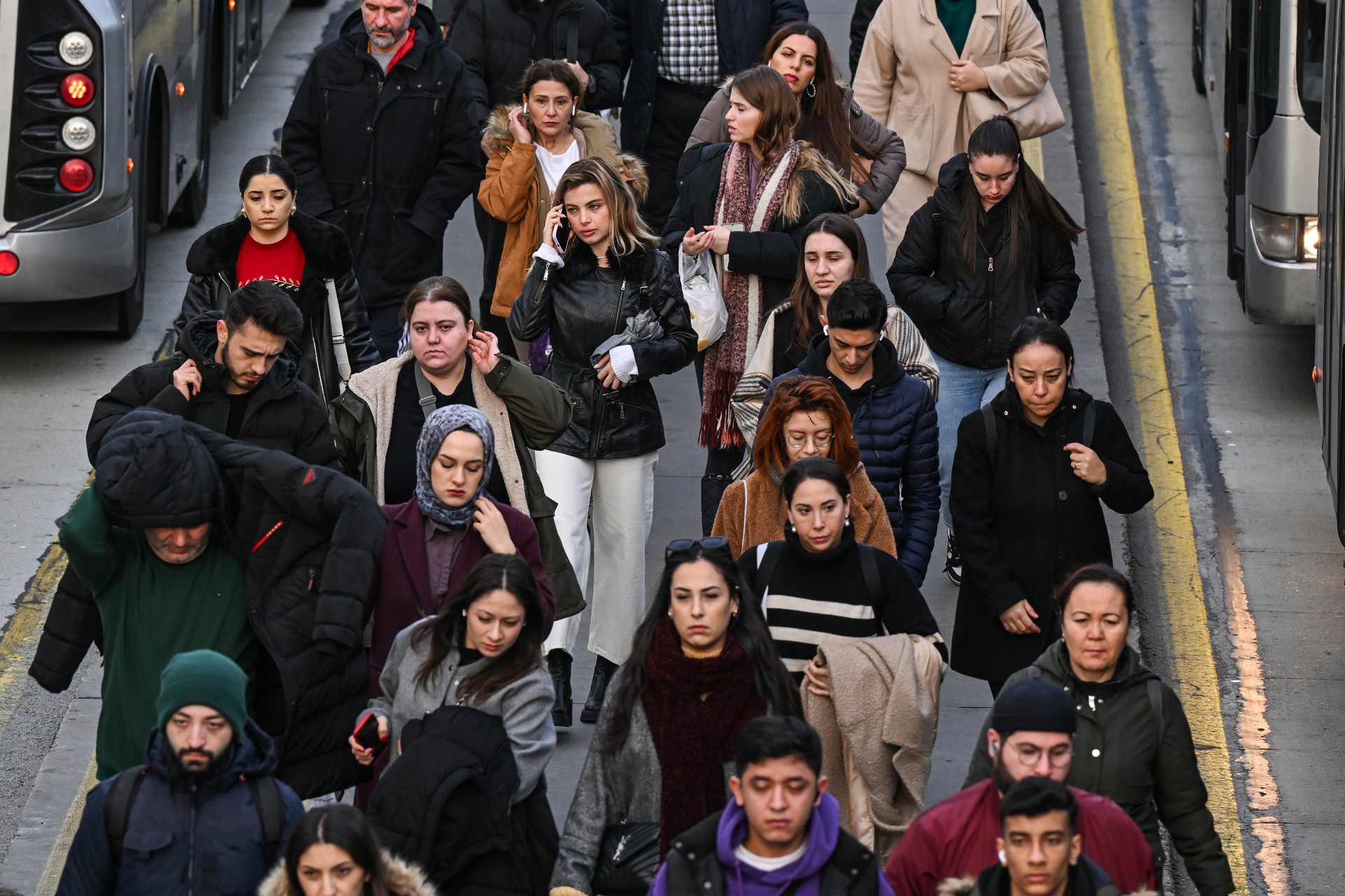Social assistance funding for Turks reaches alarming levels as poverty deepens Image