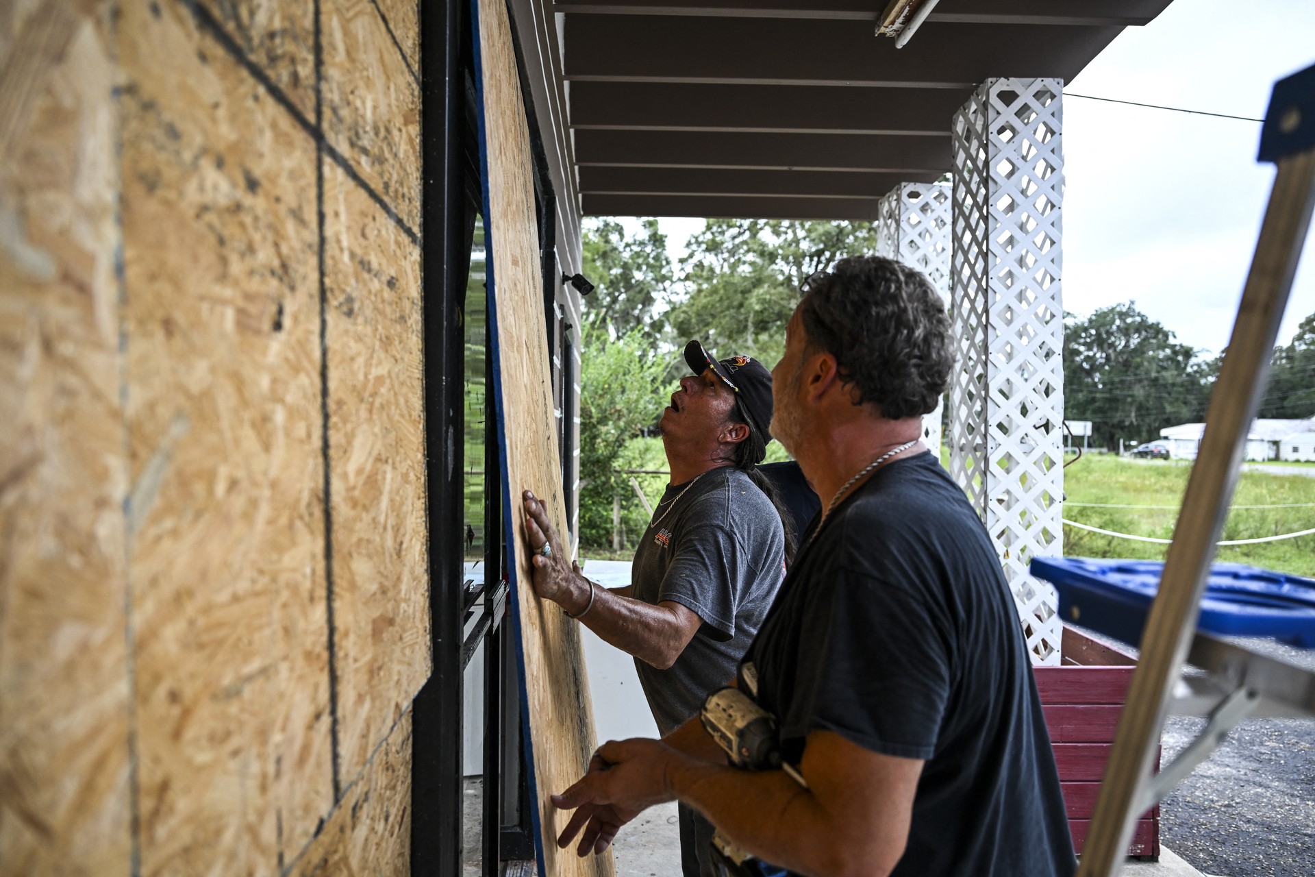 Hurricane Helene threatens Florida with "unsurvivable" storm surge