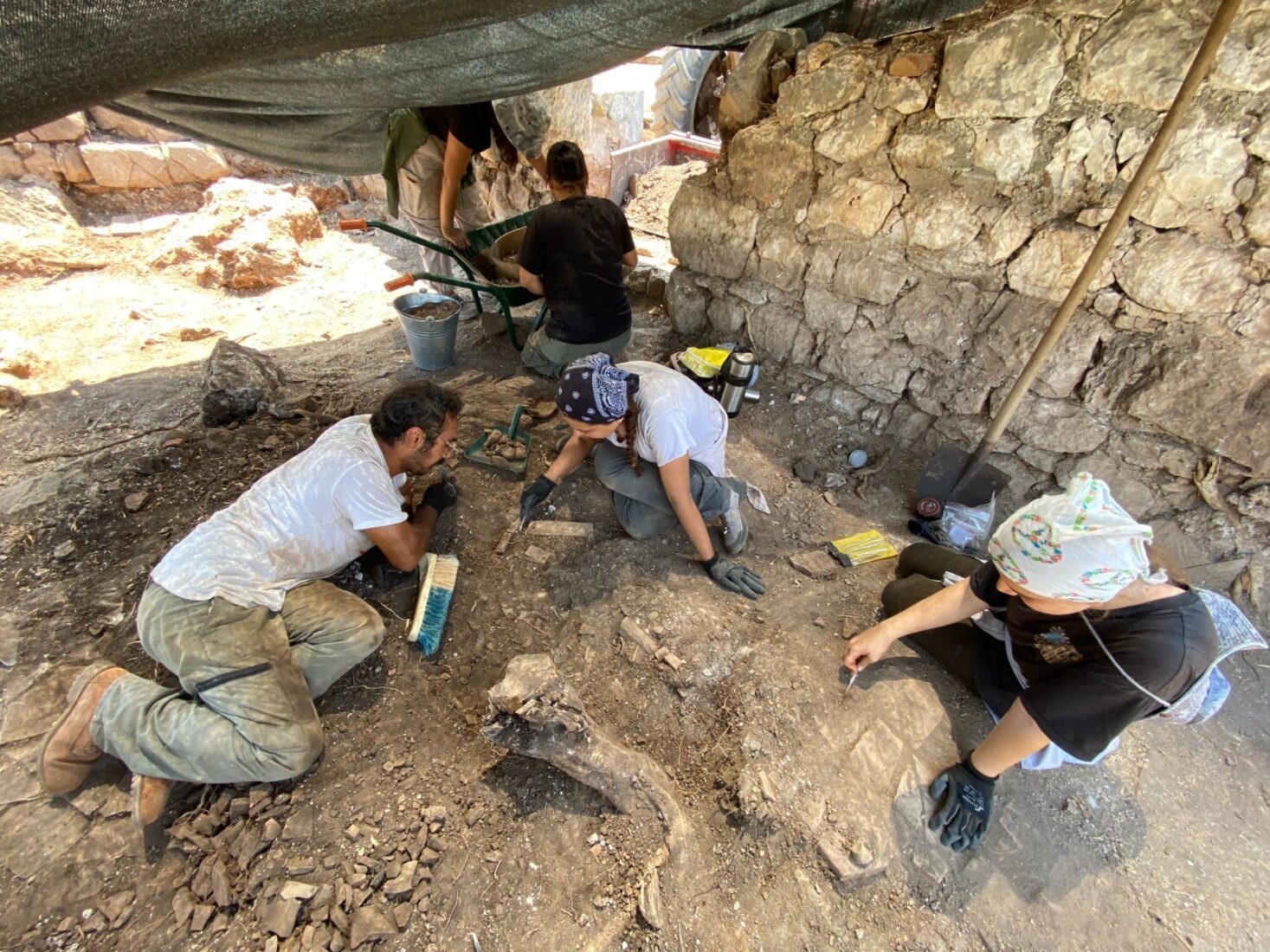 Structure with wall decoration plates made with the “Millefiori” technique, found during excavations in the port settlement of Andriake in the Demre district of Antalya, Türkiye, September 10, 2024 (AA Photo)