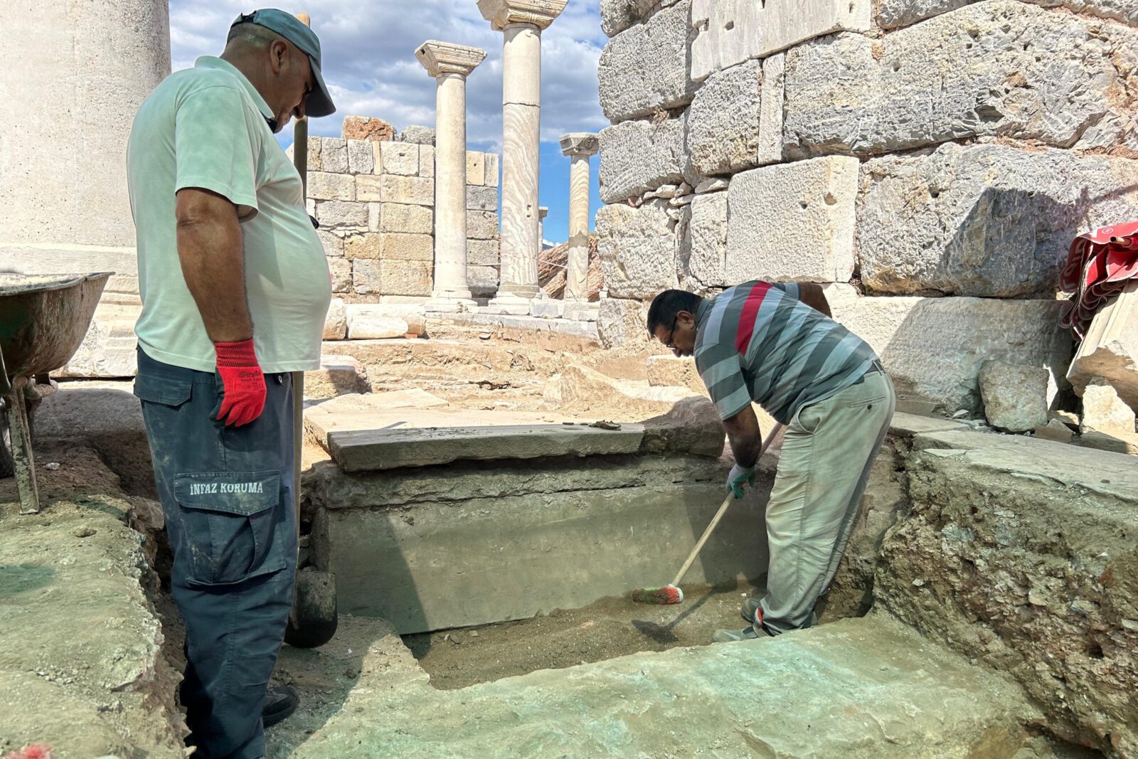 A Roman gladiator tomb dating back to the third century B.C. was discovered at Ayasuluk Hill and St. John Monument Excavations in Selcuk, Izmir, Türkiye, Sept. 19, 2024. (IHA Photo)