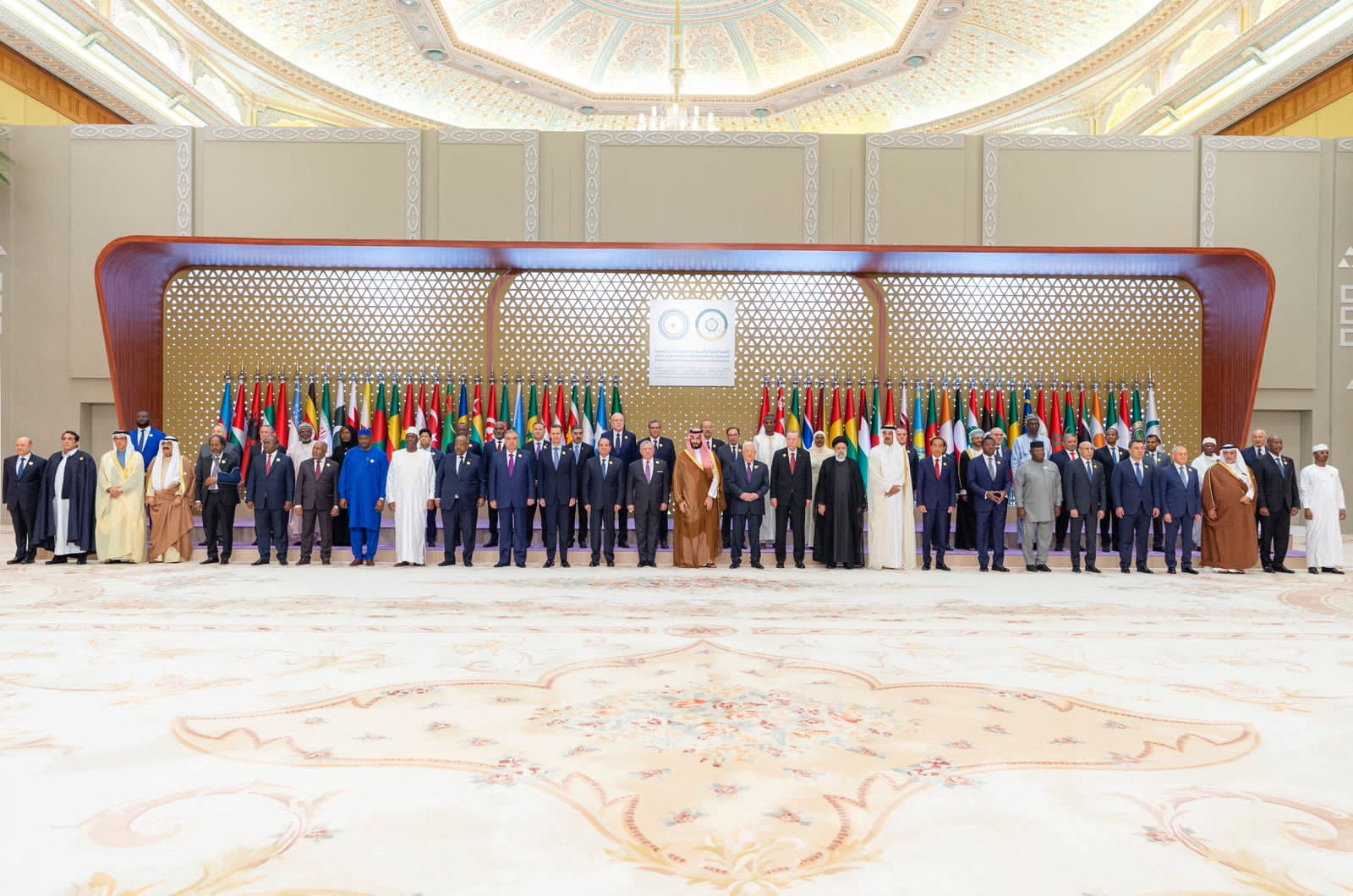 Heads of states stand for family photo during Organisation of Islamic Cooperation (OIC) summit in Riyadh, Saudi Arabia, November, 11, 2023. Saudi Press Agency/Handout via Reuters Photo