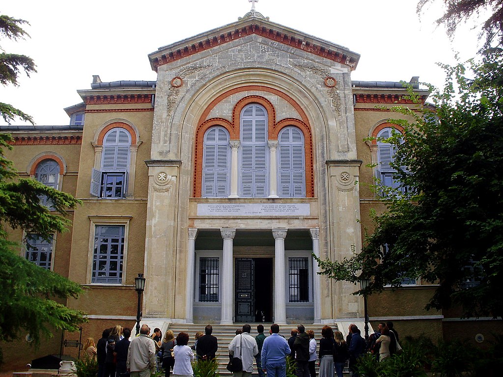 The entrance part of the building, Ayatriada Monastery (Halki seminary) in Heybeliada, Türkiye, August 2010. (Photo via Wikimedia)