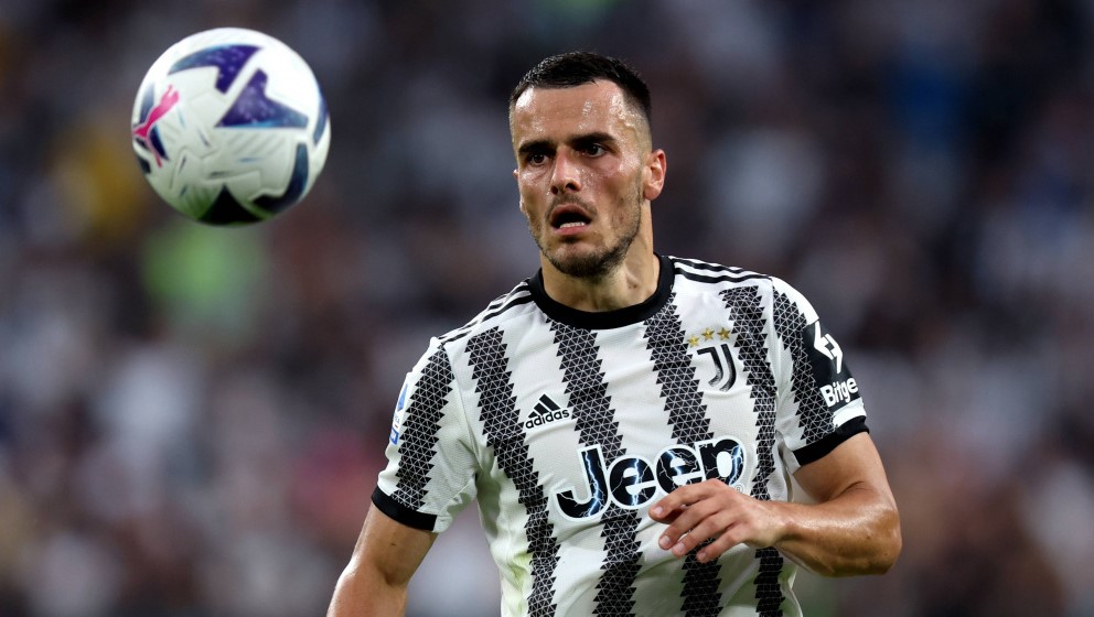 Juventus lowers Filip Kostic's transfer fee in negotiations with Fenerbahce Image