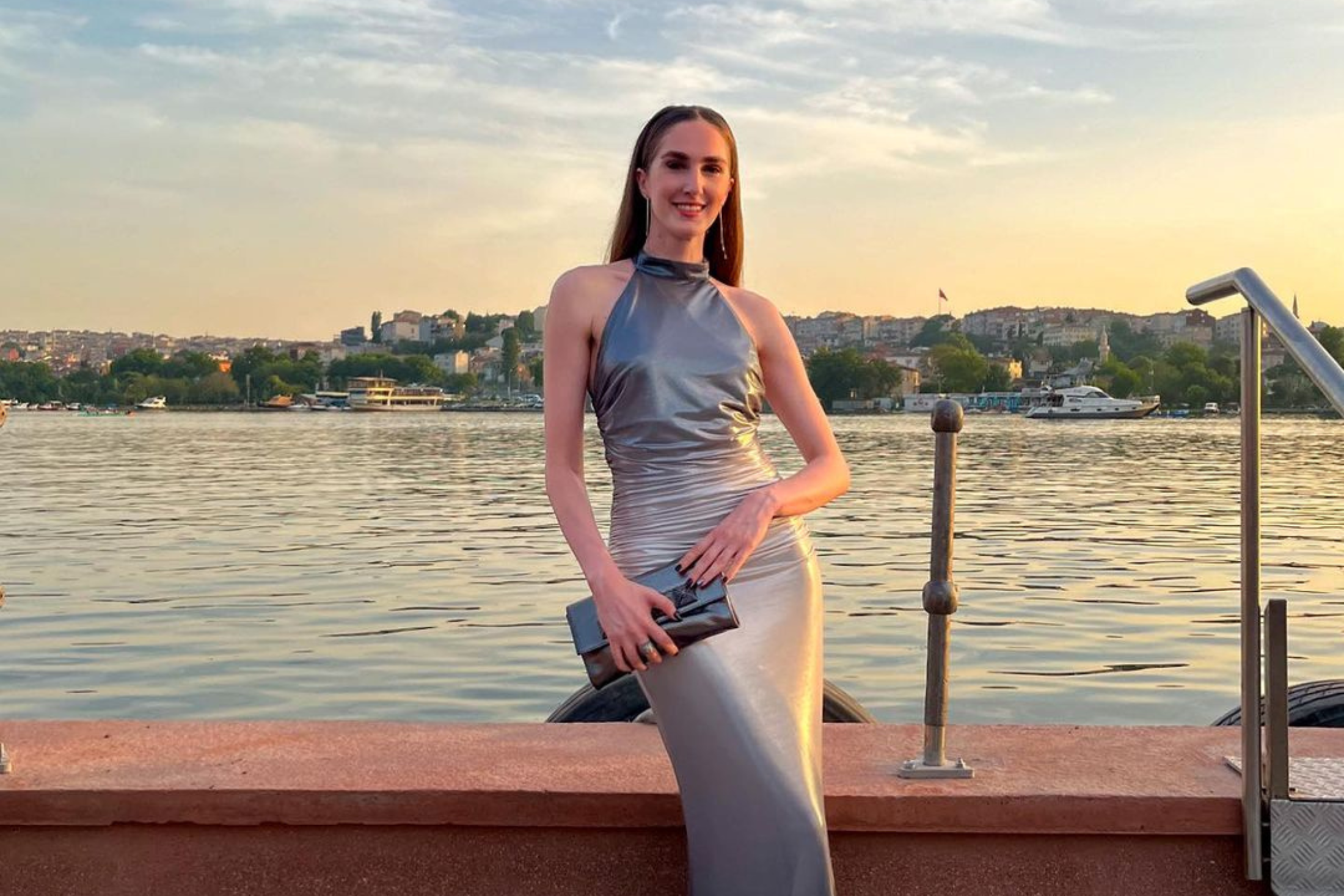 Doctor-turned-beauty-queen Idil Bilgen to represent Türkiye at Miss World Image