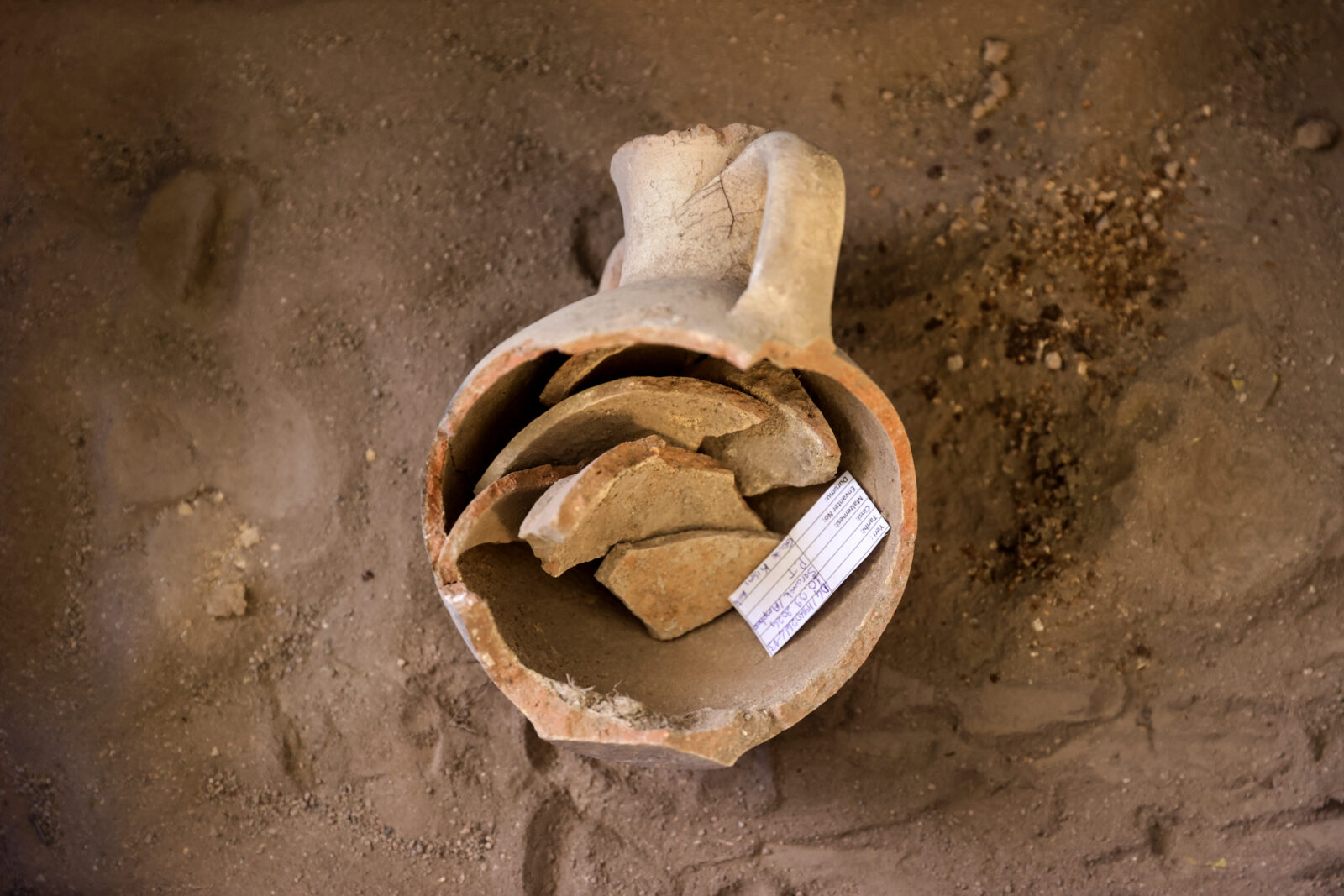 Excavations at the ancient city of Savatra in Konya uncovered infant skeletons inside earthenware vessels, which are now under examination to provide insights into the city's historical way of life in Konya, Türkiye, October 9, 2024 (AA Photo)Excavations at the ancient city of Savatra in Konya uncovered infant skeletons inside earthenware vessels, which are now under examination to provide insights into the city's historical way of life in Konya, Türkiye, October 9, 2024 (AA Photo)Excavations at the ancient city of Savatra in Konya uncovered infant skeletons inside earthenware vessels, which are now under examination to provide insights into the city's historical way of life in Konya, Türkiye, October 9, 2024 (AA Photo)