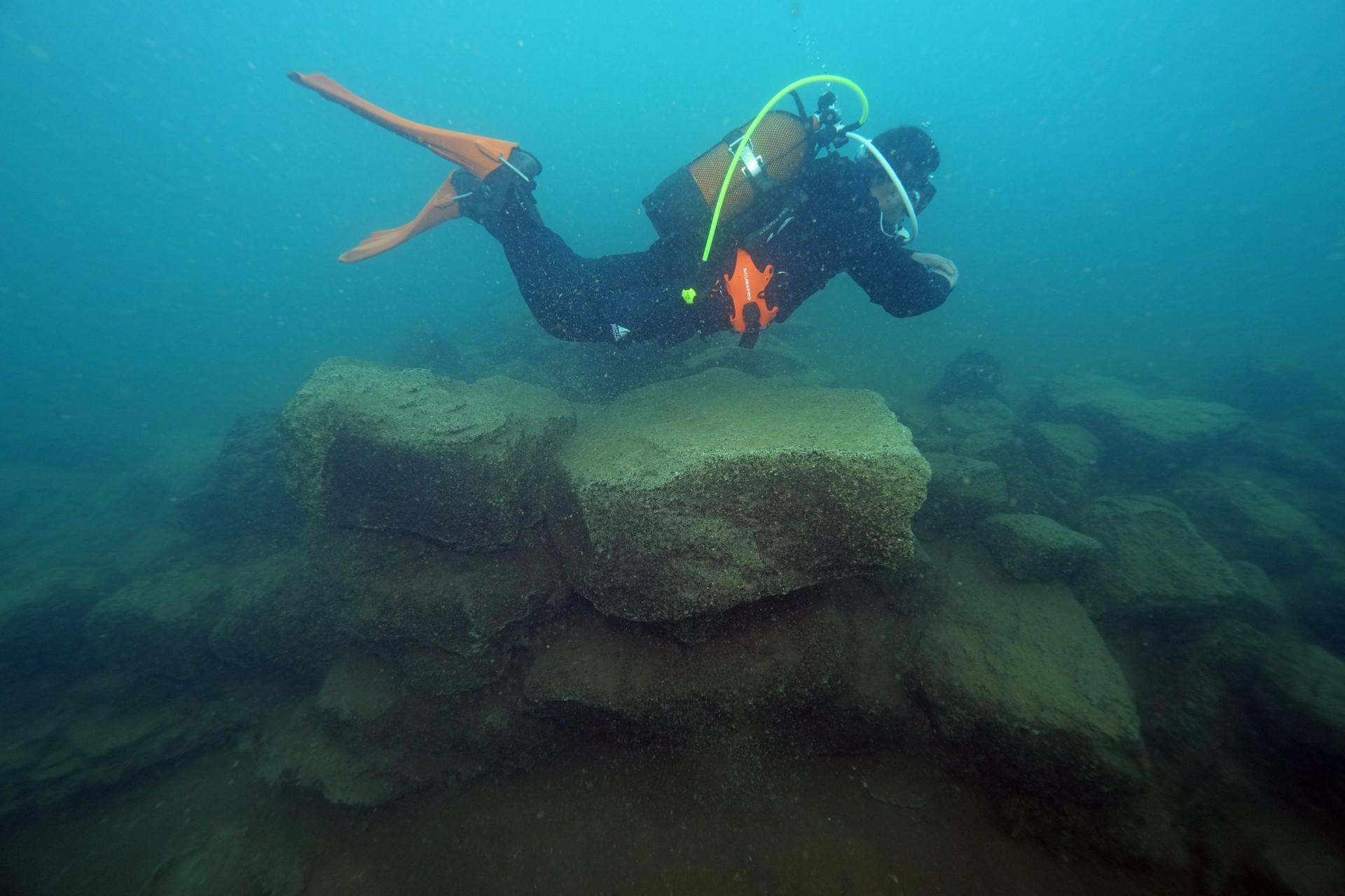 An underwater view photo shows the remains of some buildings that becomes visible on the shores of Bitlis as a result of the recession in Lake Van due to drought in Bitlis, Türkiye, October 11, 2024. (AA Photo)
