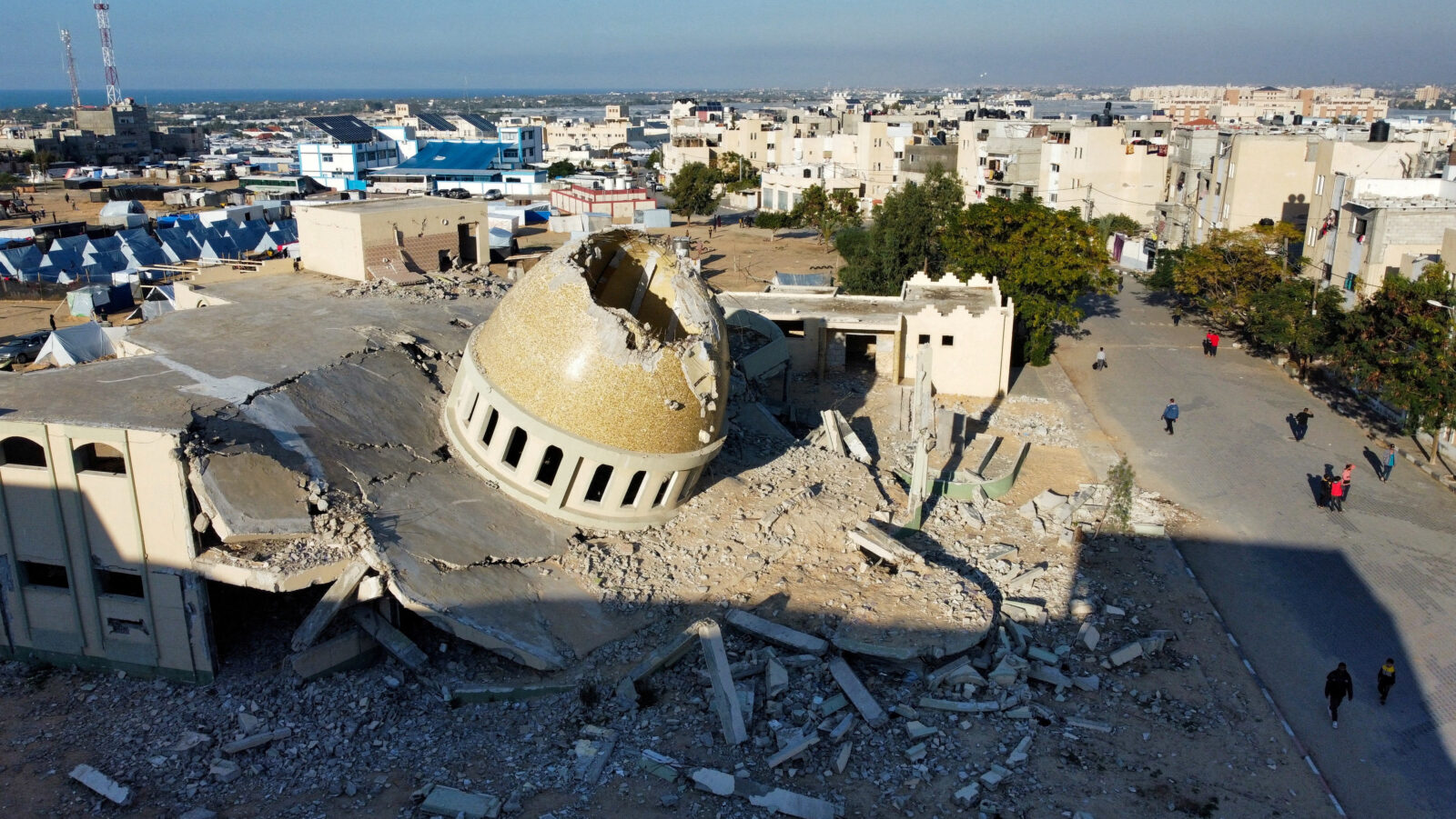 Israeli hostage Turbanov calls for action, warns Gaza strikes endanger his life