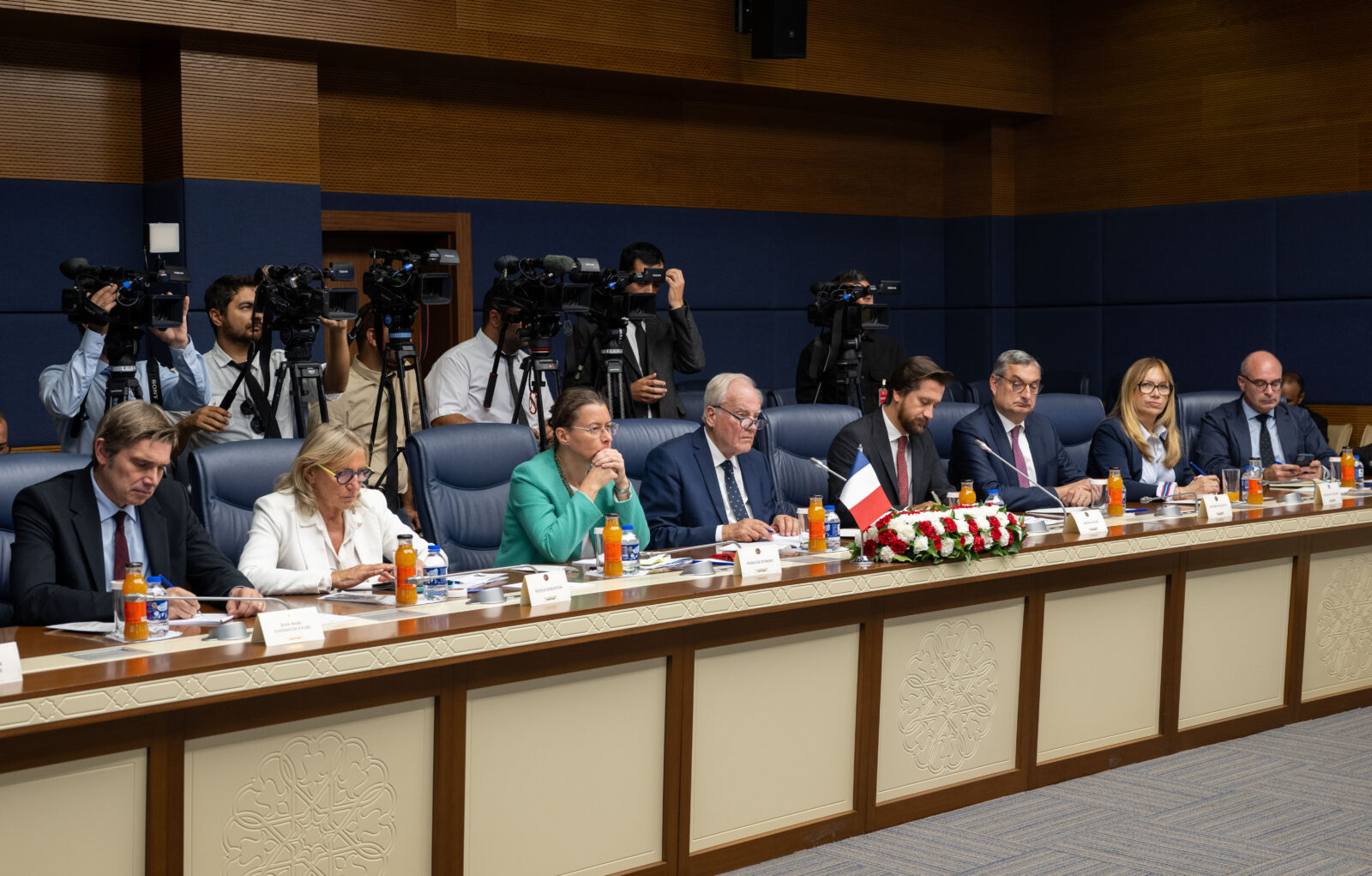 Turkish, French parliamentary committees hold talks on bilateral relations