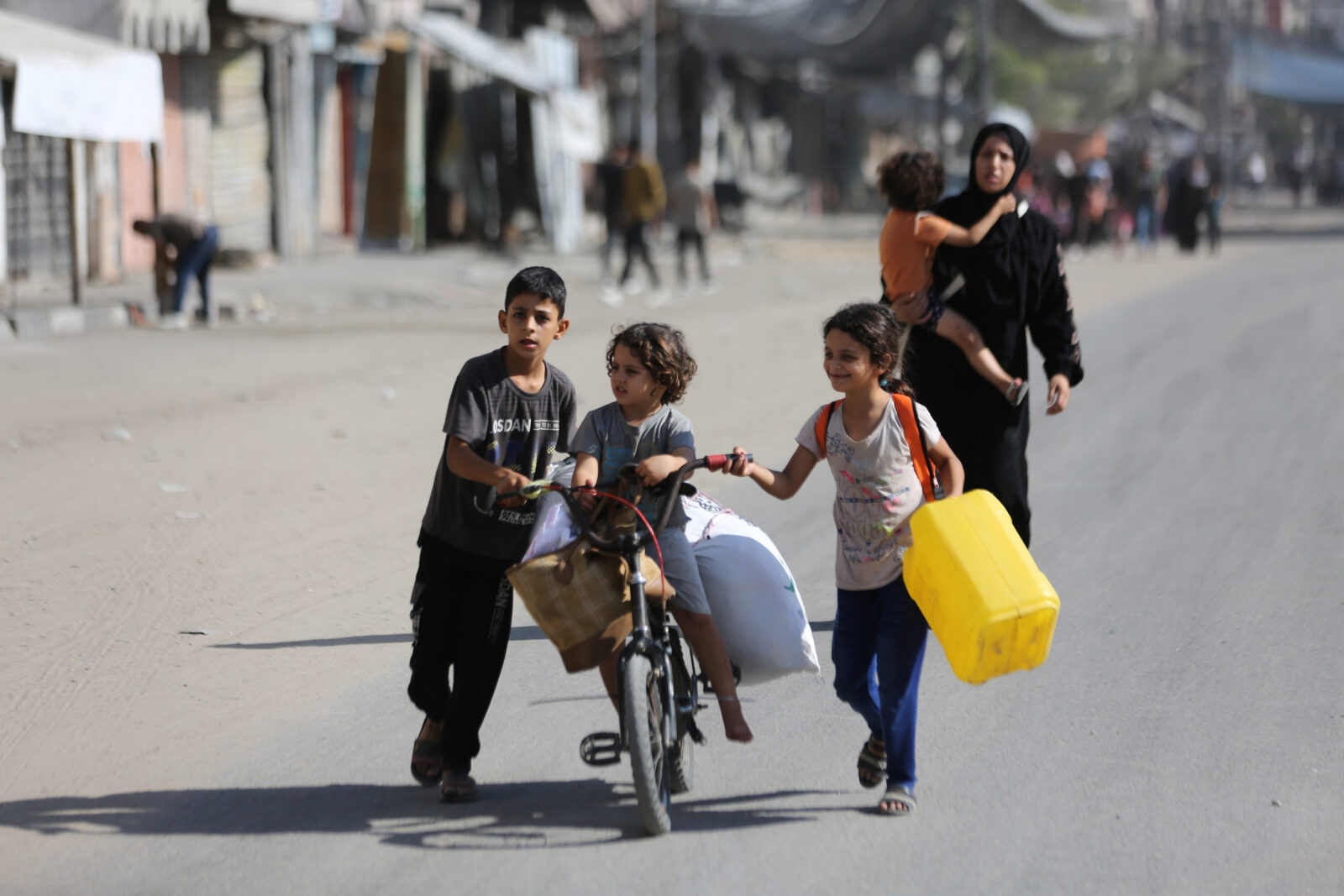 Pink Floyd icon Roger Waters calls Türkiye 'lone Western voice' standing with Palestine