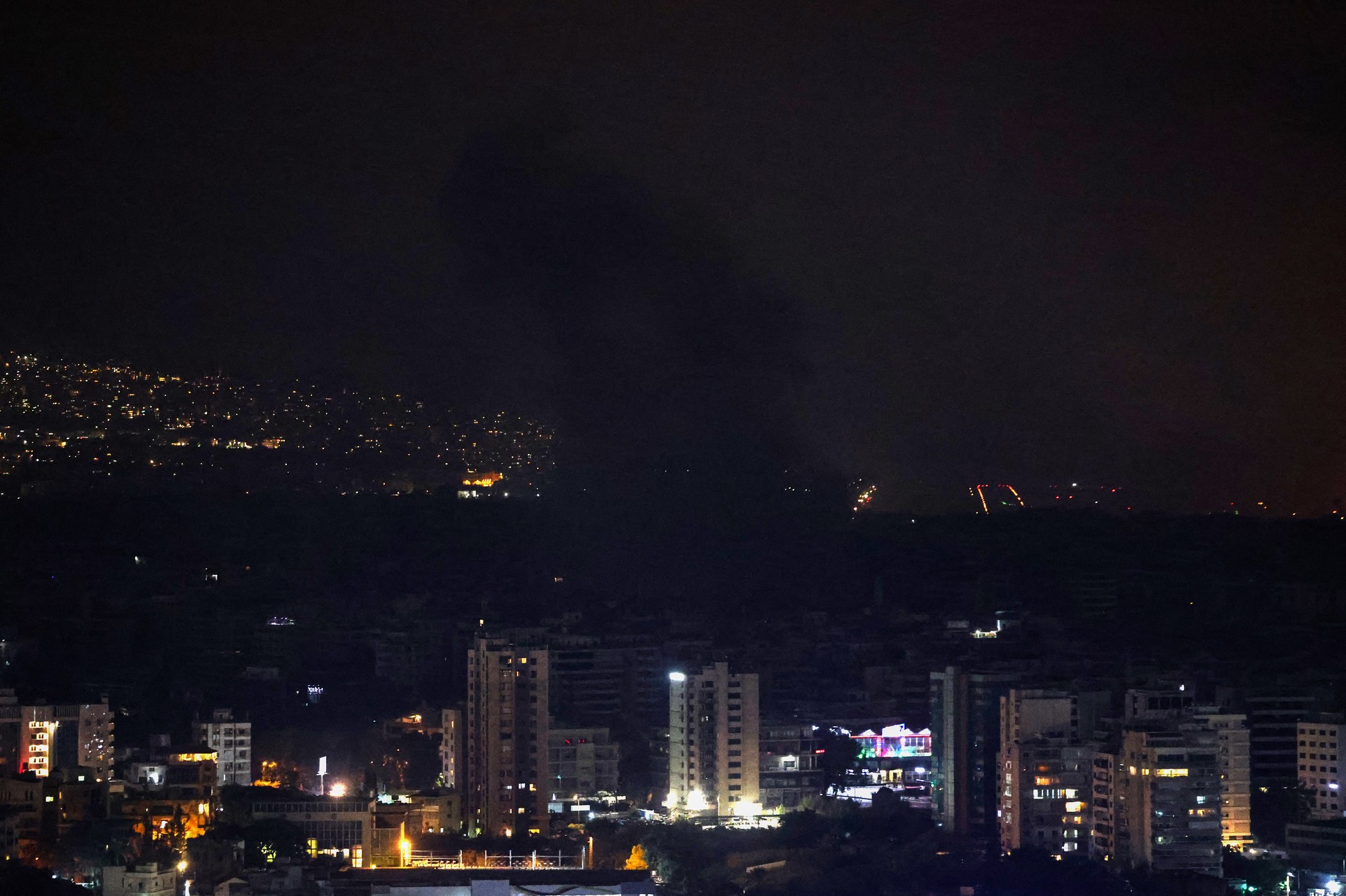 Israeli army warns of imminent strikes on south Lebanon coast