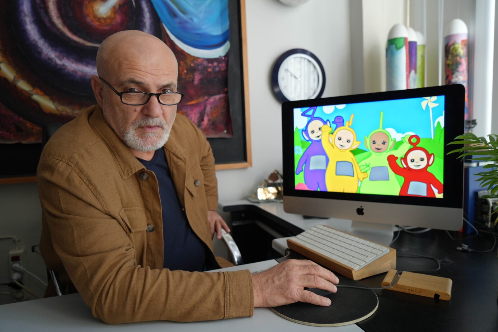 Professor Metin Eker, who has been conducting research on subconscious thoughts and codes for years, explains that subconscious coding, which begins with toys and cartoons from infancy, becomes ingrained in the mind during adolescence through imagery and visual culture, Türkiye, October 12, 2024. (IHA Photo)