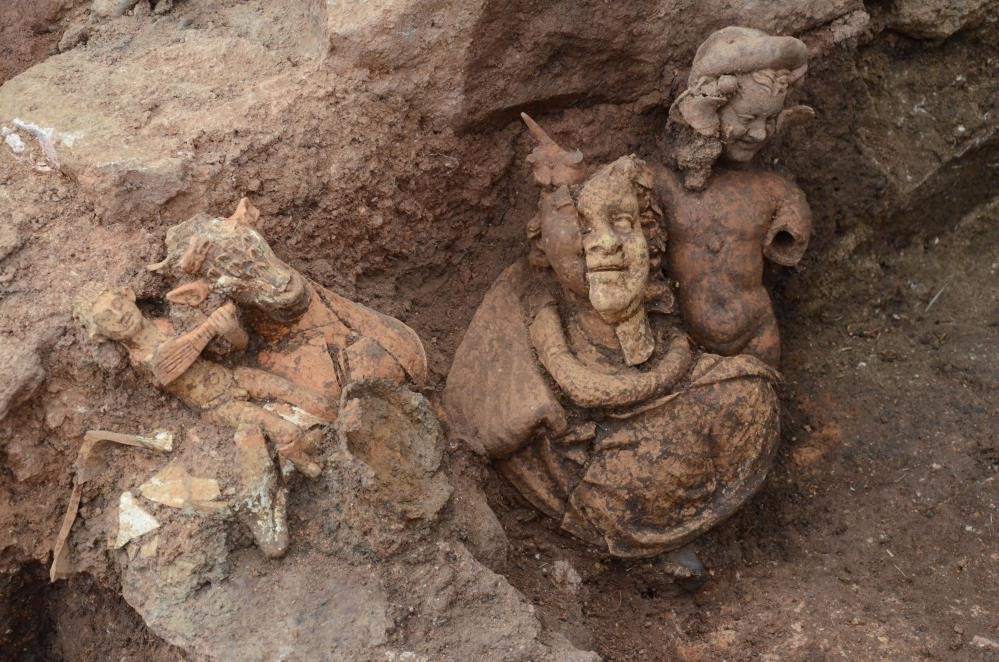 Some of the nearly 2,000 artifacts from the 2,300-year-old Ordu Kurul Castle, the first scientific archaeological excavation site in the Eastern Black Sea region, Türkiye, October 14, 2024. (IHA Photo)
