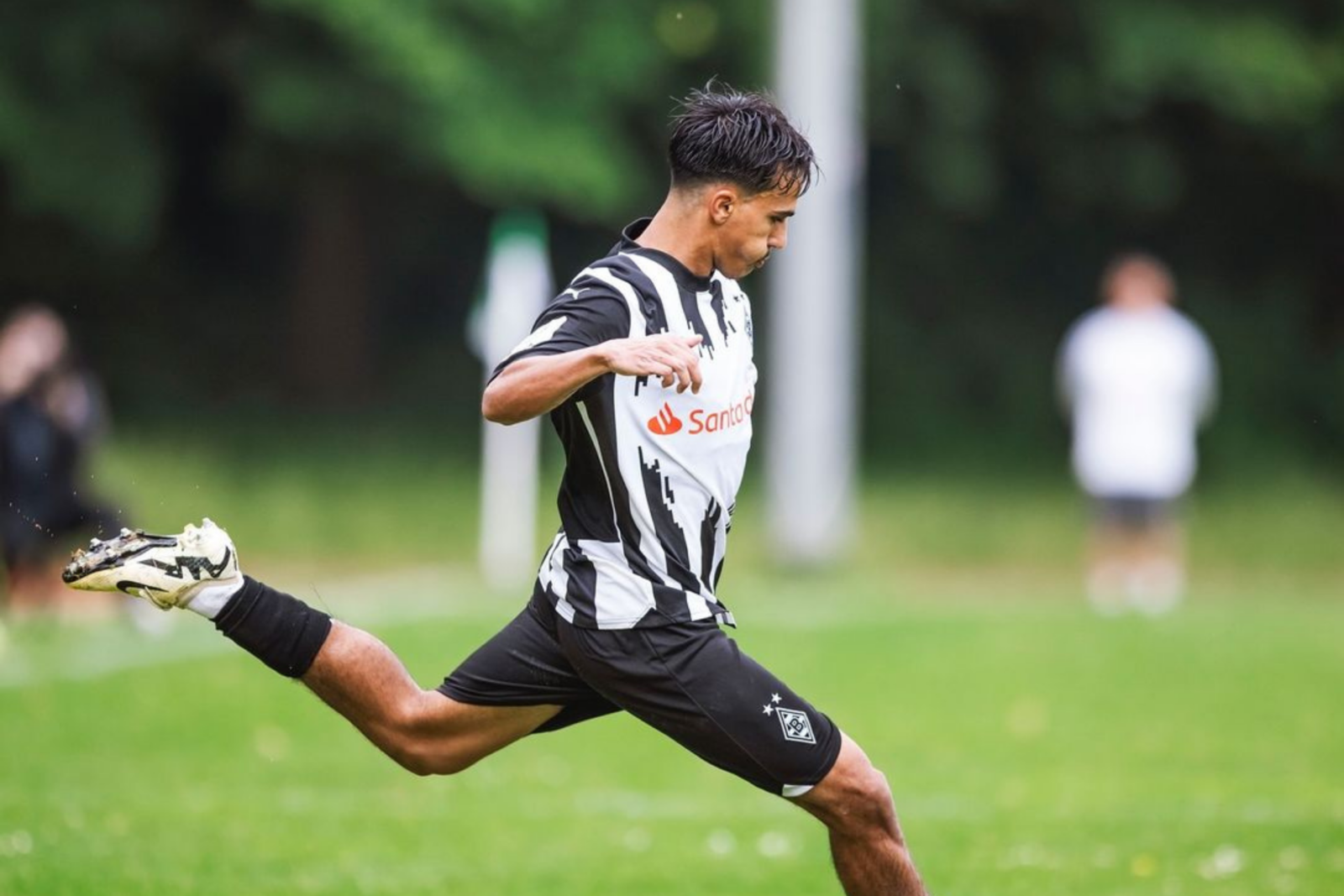 Can Armando Guner in action, during a Borussia Monchengladbach match, June 1, 2024. (Photo via Instagram / @armandoguner)