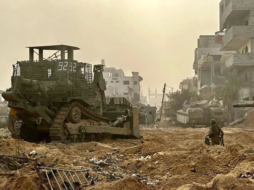 D9N bulldozer, known as "Raam HaShachar"