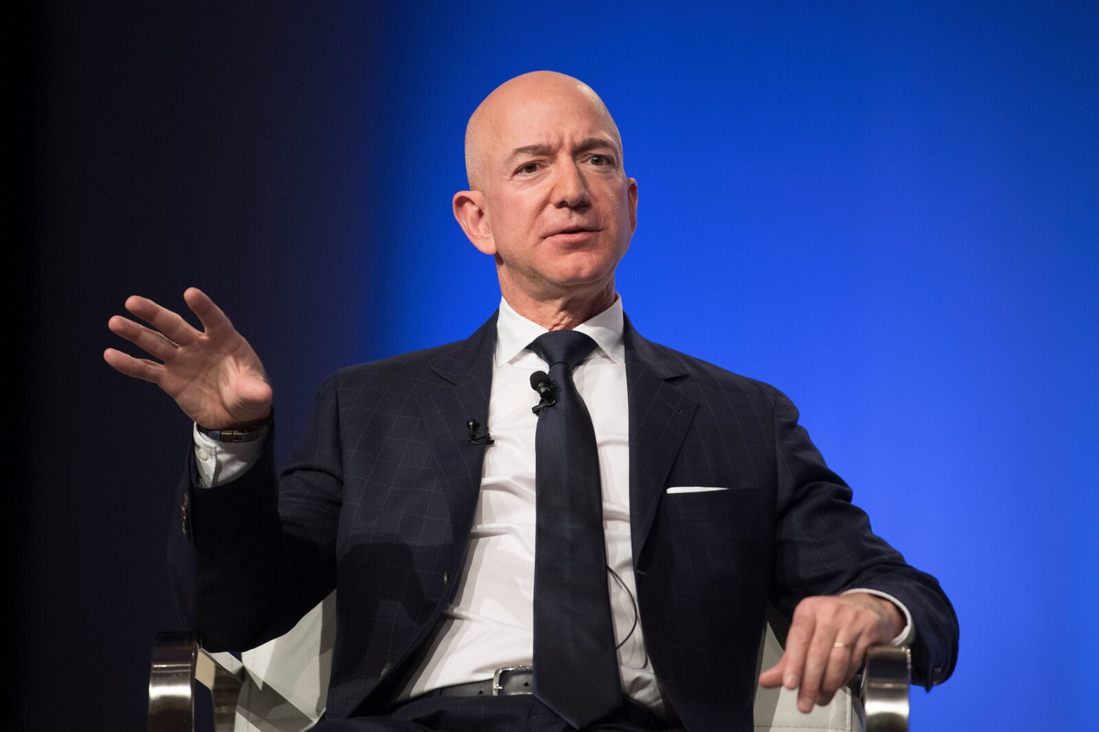 Amazon and Blue Origin founder Jeff Bezos provides the keynote address at the Air Force Association's Annual Air, Space & Cyber Conference in Oxen Hill, MD, on Sep. 19, 2018. (AFP Photo)