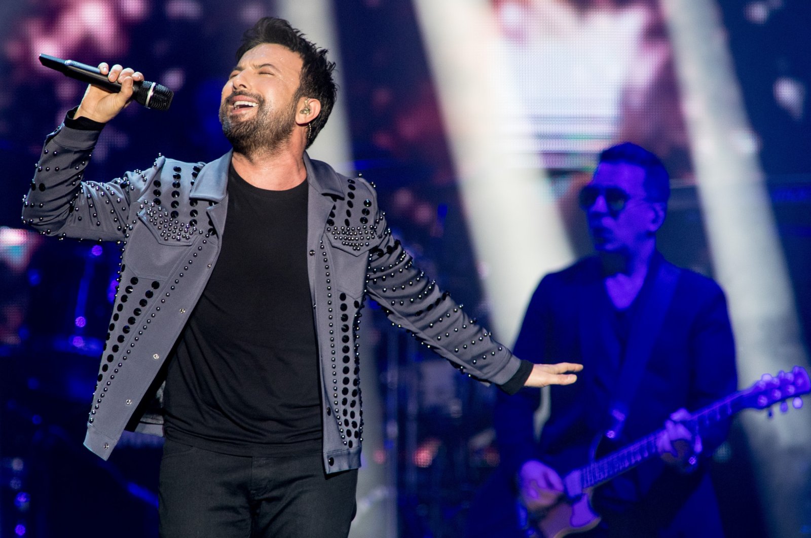 Turkish pop icon Tarkan set to launch European tour in April 2025