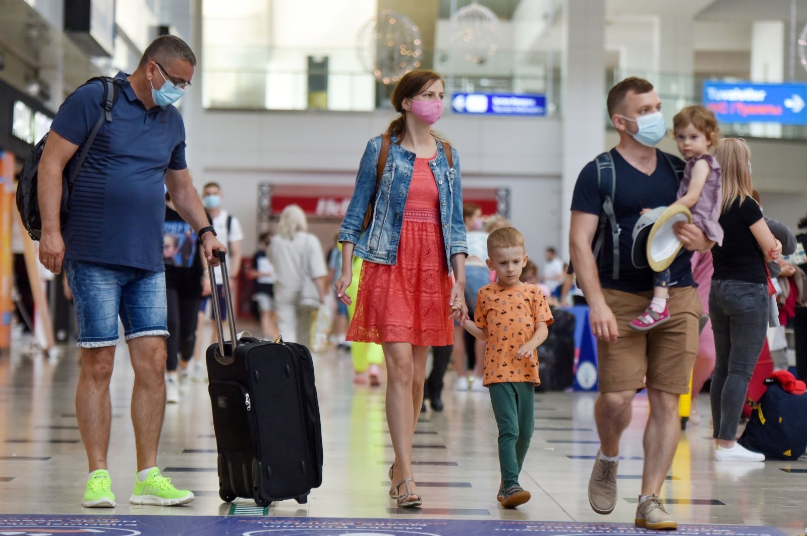Türkiye faces potential loss of Russian tourists amid all-inclusive debate