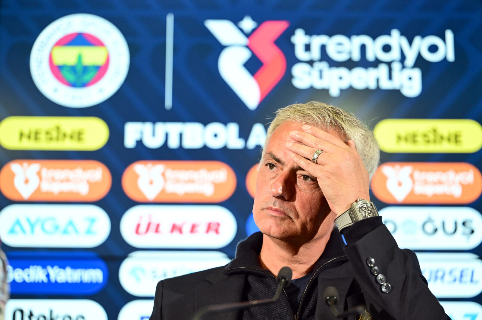 Galatasaray’s Muslera slams Mourinho’s criticism of Turkish football: 