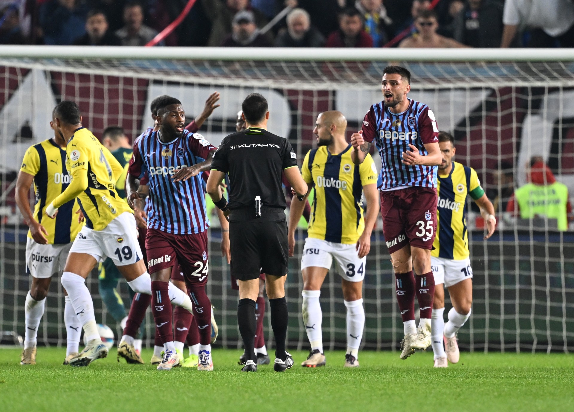 Fenerbahce edges Trabzonspor 3-2 amid referee controversy in Turkish Super Lig