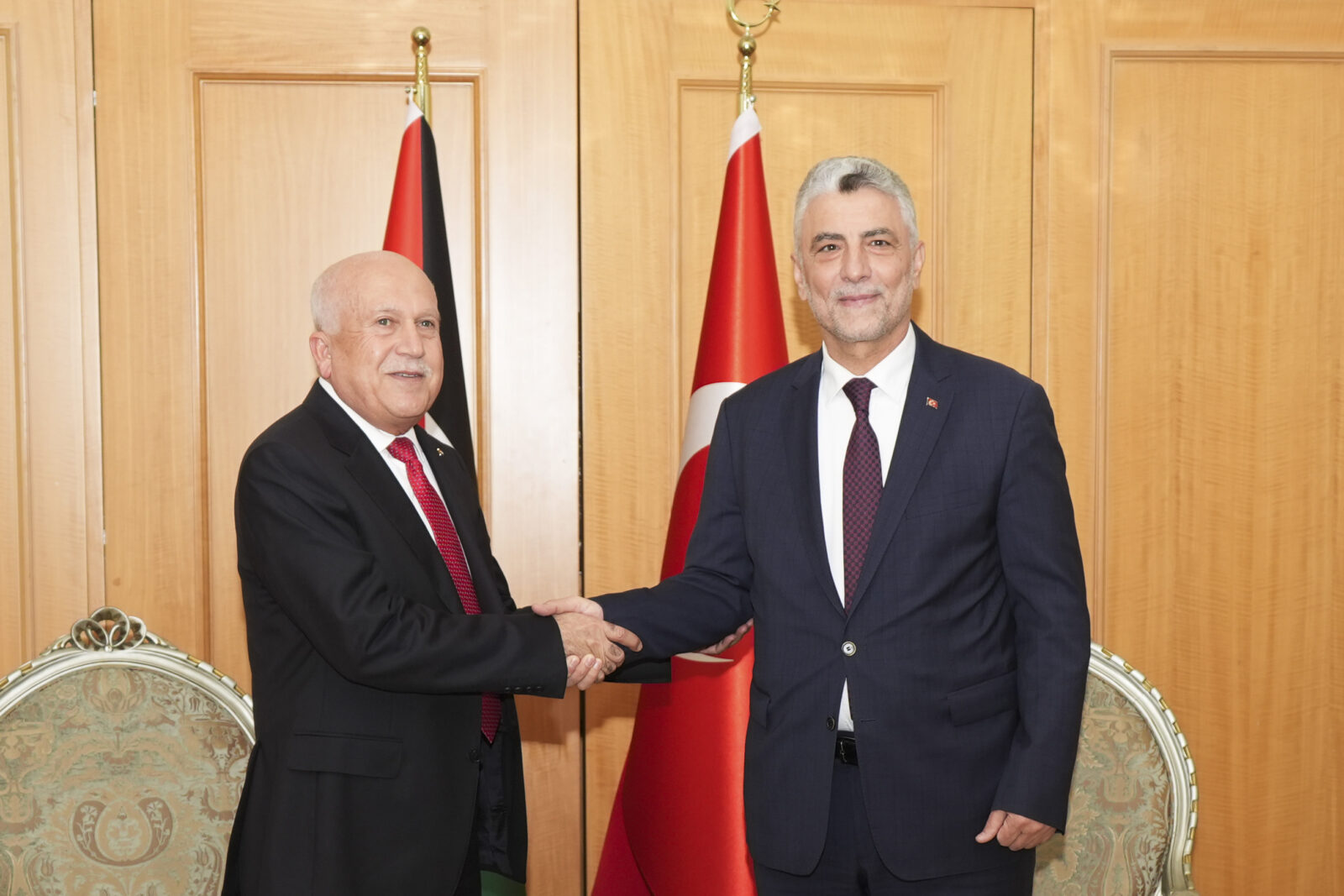 Turkish Trade Minister Bolat meets Bulgarian PM Zhelyazkov, discussing $10B trade target