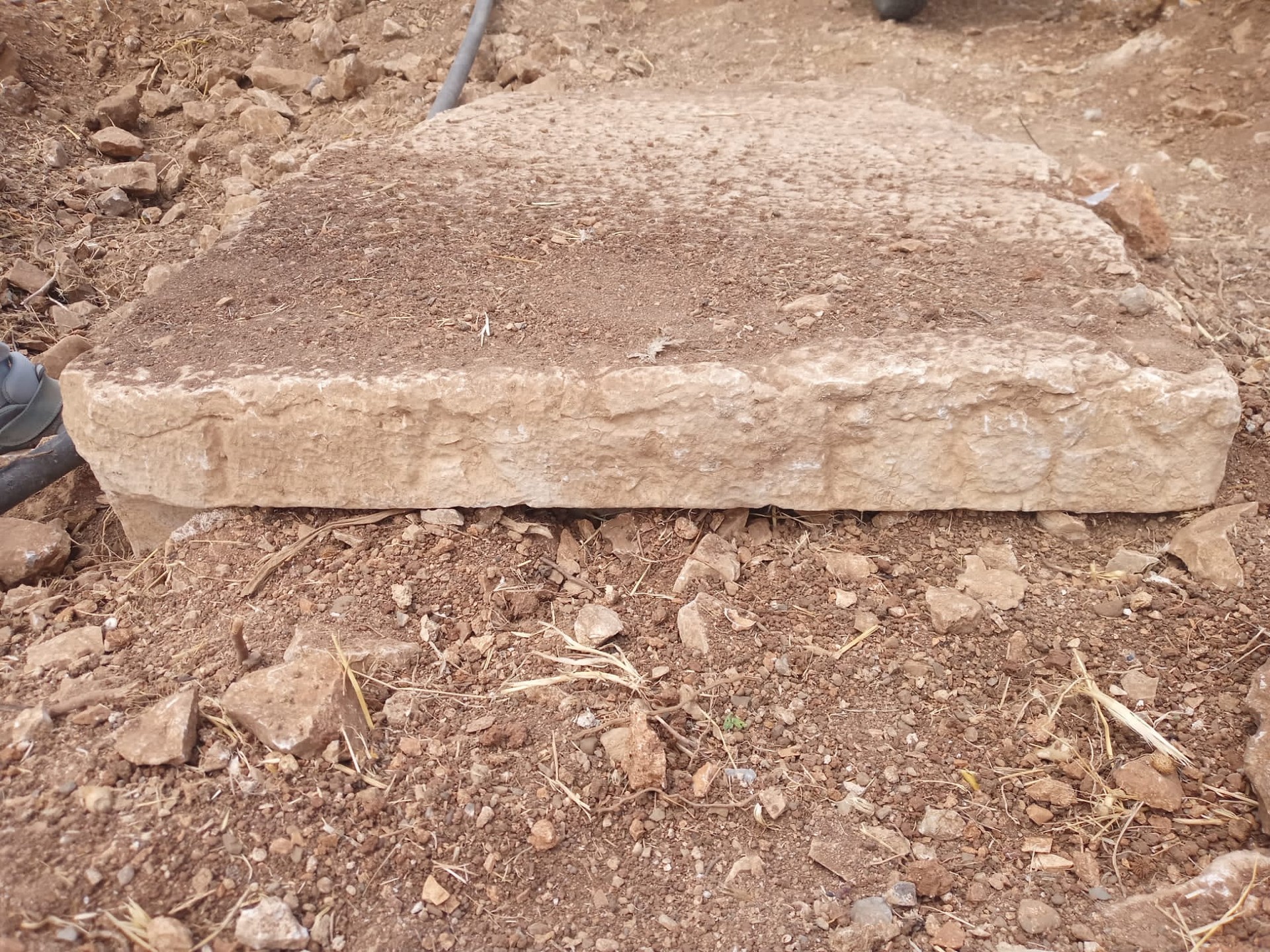 Protocol seat unearthed in ancient theater at Türkiye's Apollonia ad Rhyndacum