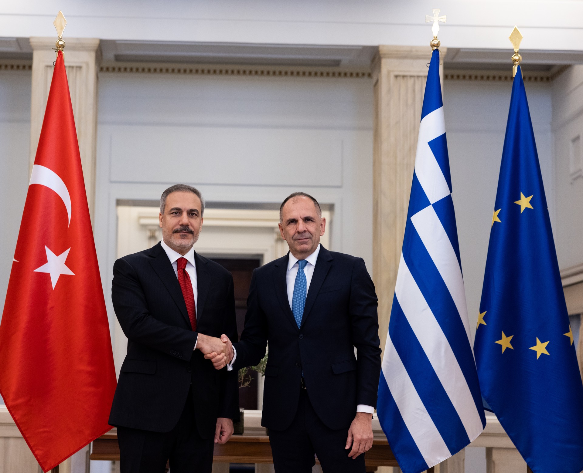 Turkish FM Fidan meets Greek counterpart Gerapetritis in Athens