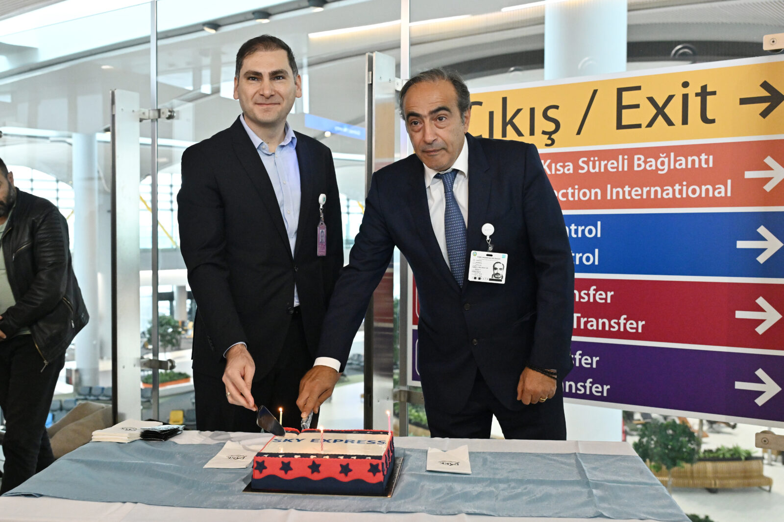SKY Express celebrated its inaugural flight from Athens to Istanbul Airport with a ceremony attended by IGA CEO Selahattin Bilgen (L) and SKY Express Chairman Ioannis Grylos (R), Istanbul, Türkiye, Nov. 12, 2024. (AA Photo)
