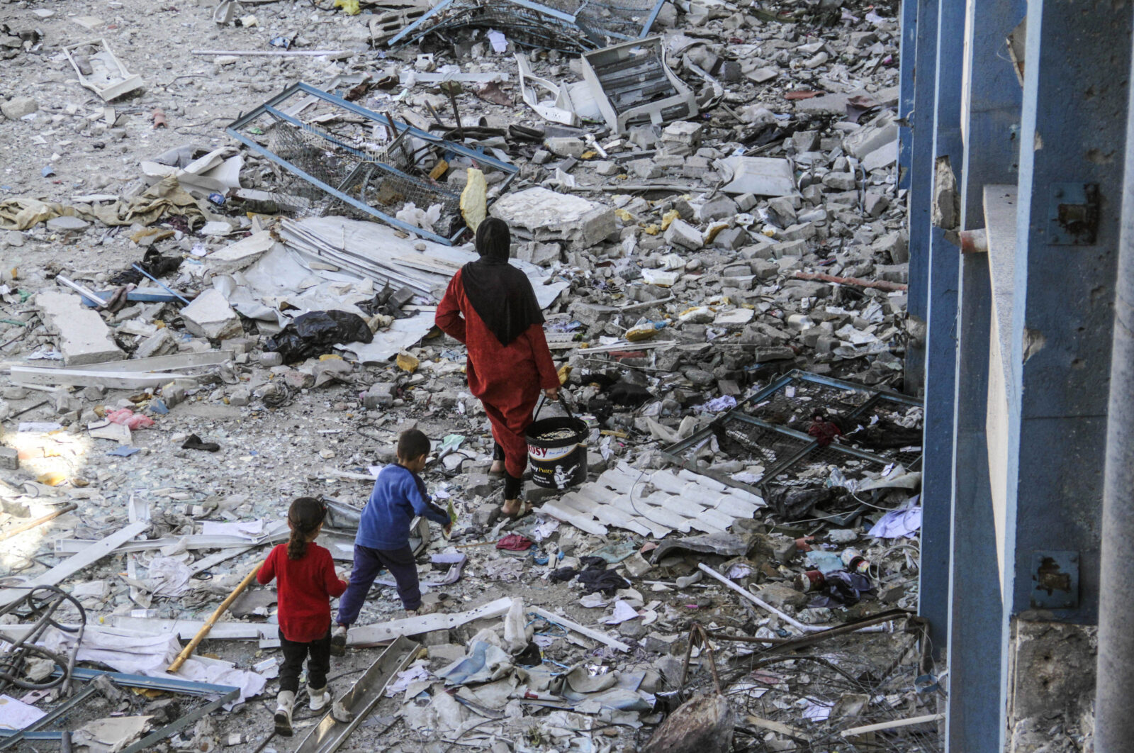 Israel kills 45,514 people in Gaza over 450 days, more than 100 deaths daily
