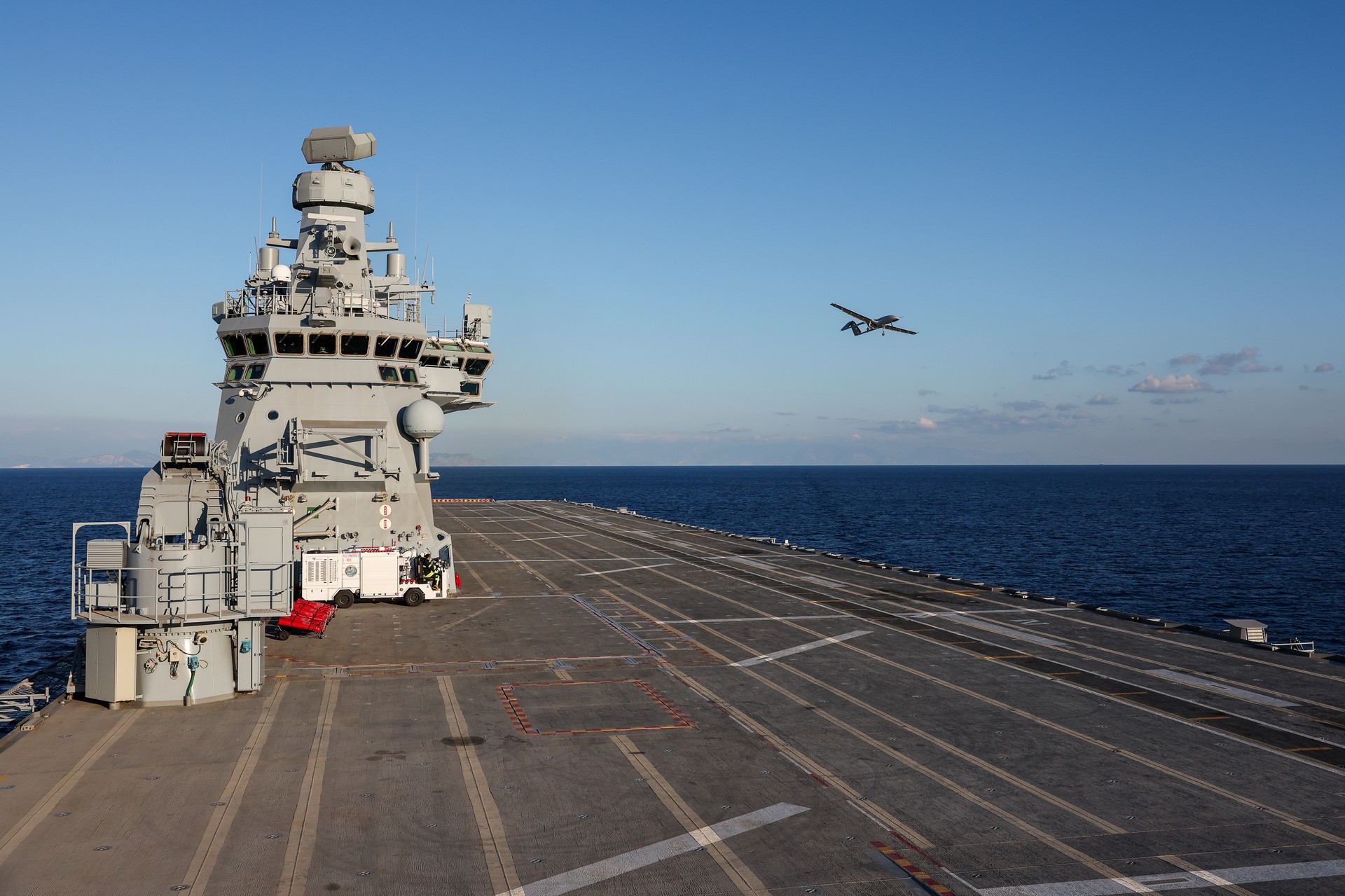 Turkish Bayraktar TB3 drone makes historic first takeoff and landing on TCG Anadolu