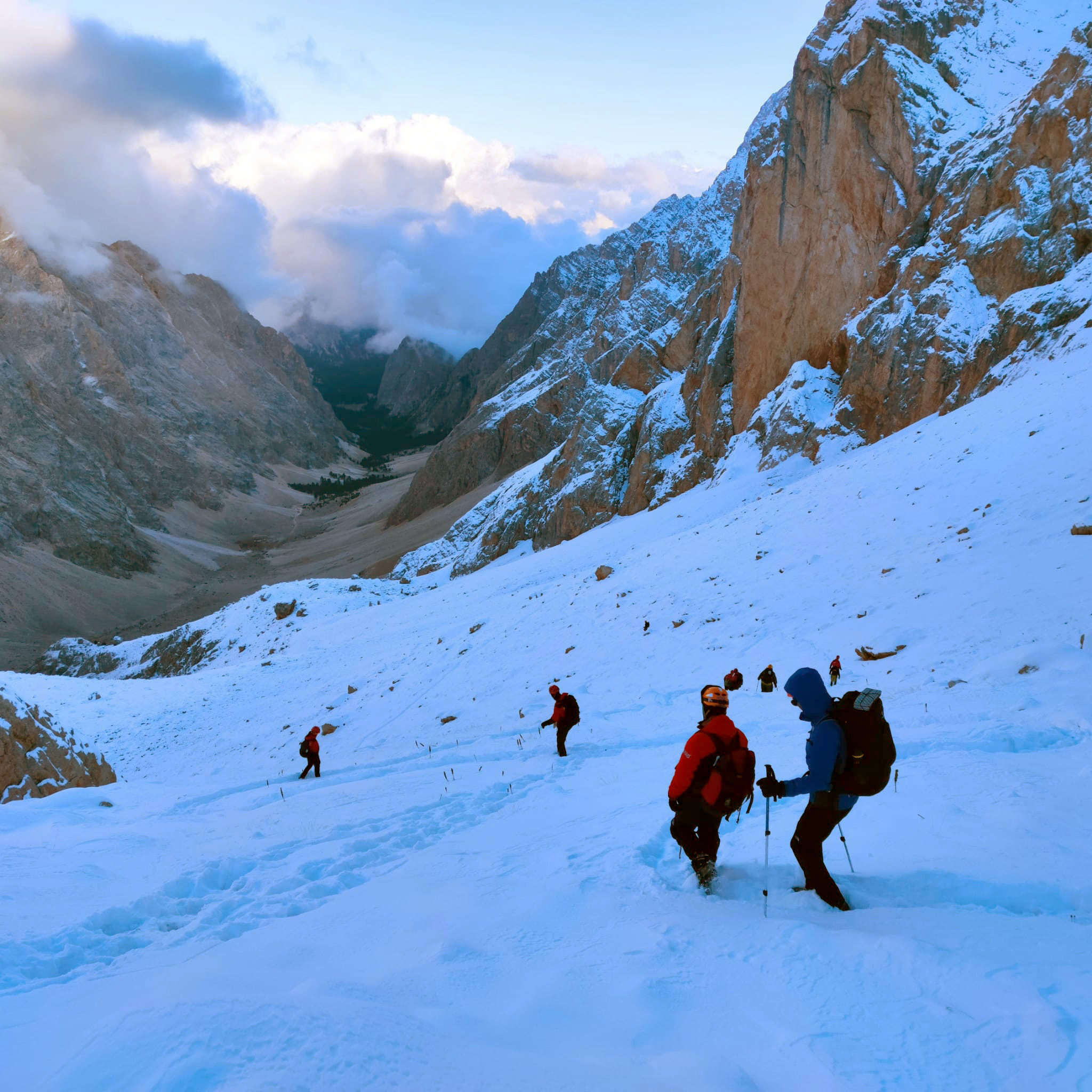 Belarusian twin climbers found safe after missing in Türkiye