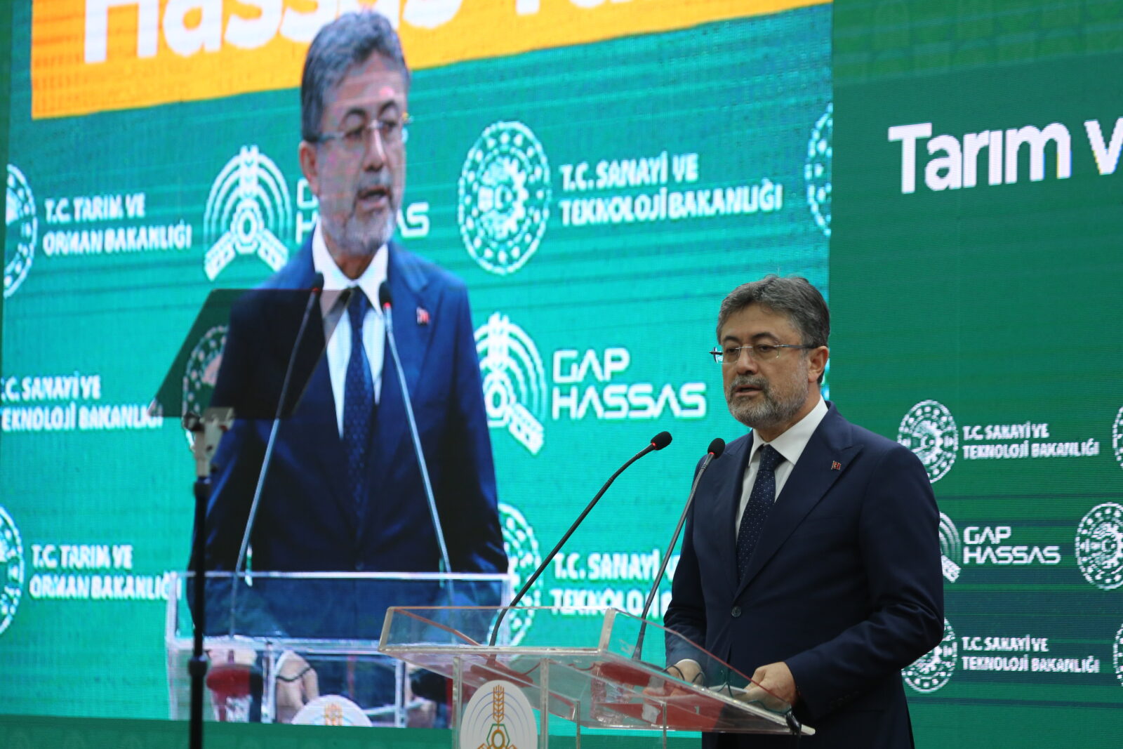 Minister of Agriculture and Forestry Ibrahim Yumakli delivered a speech at the GAP Precision Agriculture Phase 2 Launch Ceremony held at the GAP Agricultural Research Institute in Sanliurfa, Türkiye, on Nov. 22, 2024. (AA Photo)