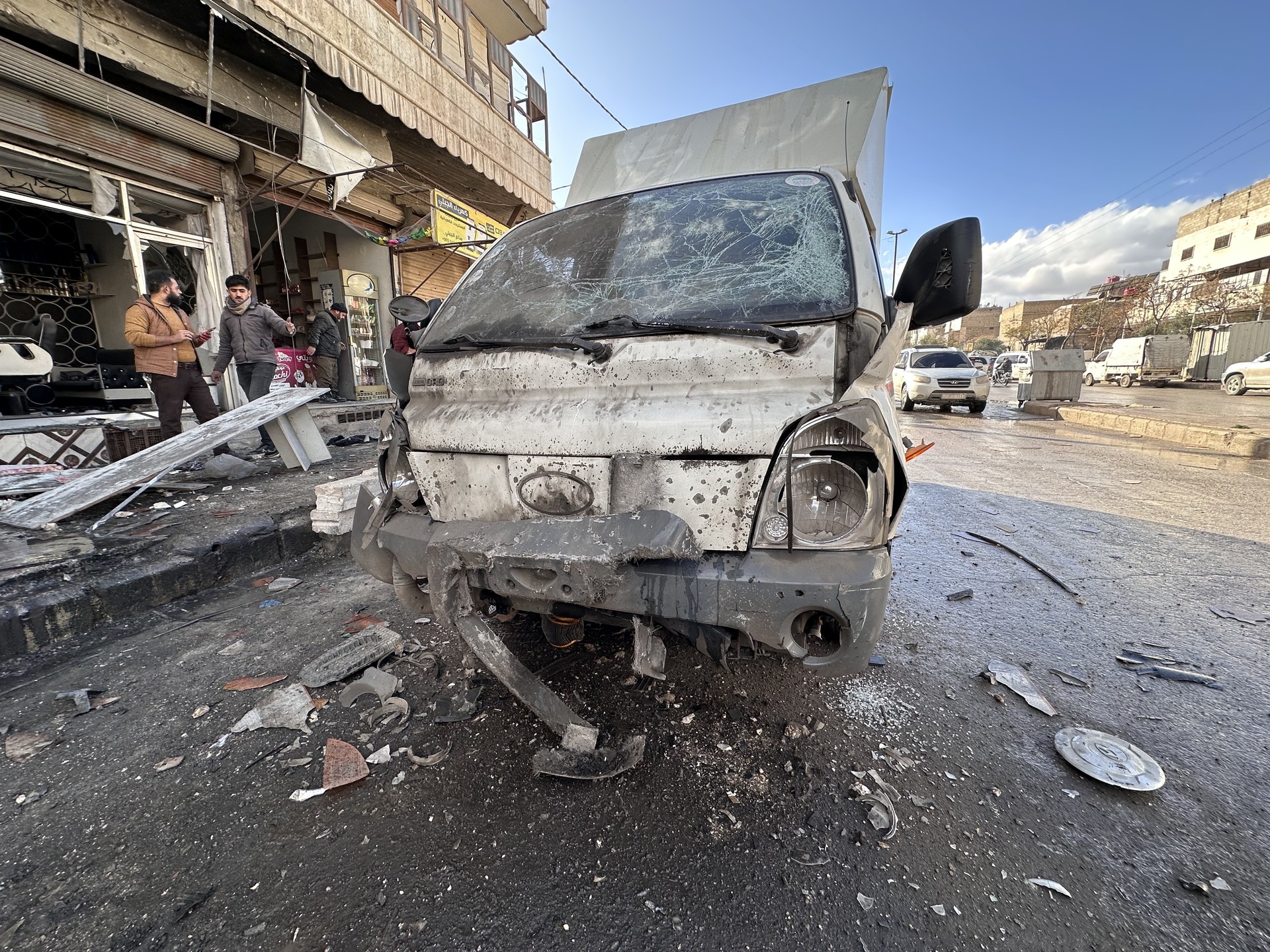 Terrorist group PKK/YPG's rocket attack kills 1, injures 14 in Syria's al-Bab district
