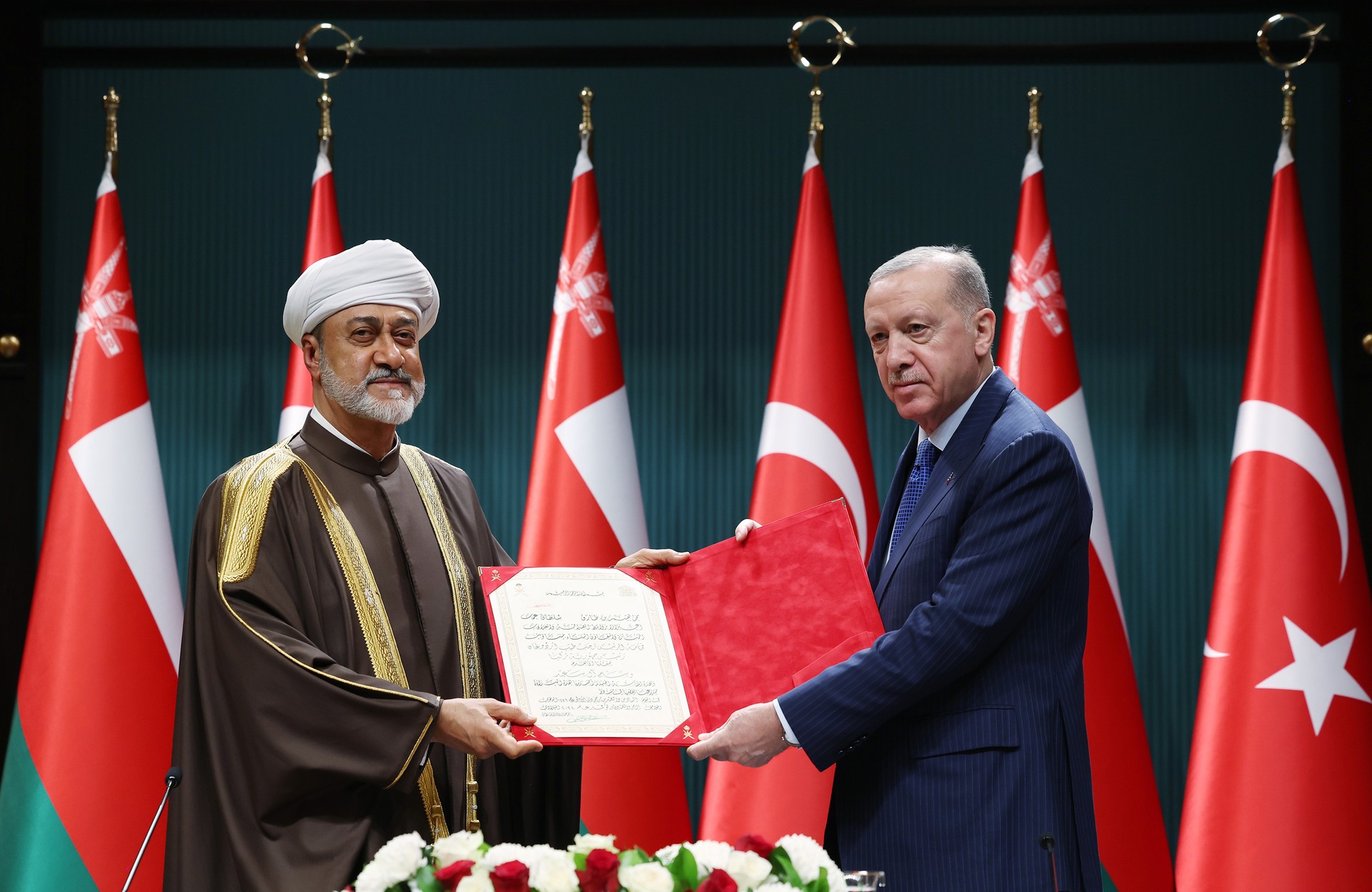 Oman's sultan makes historic visit to Türkiye, signing 10 key agreements