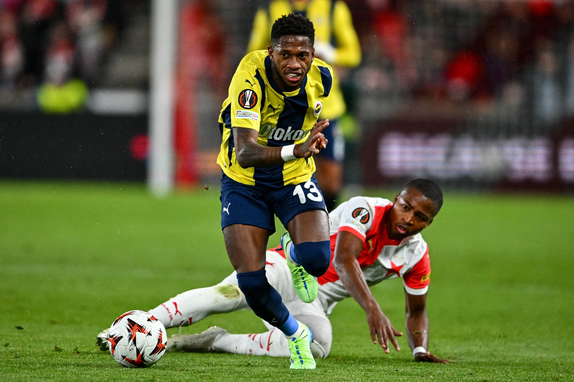 Fenerbahce secures late 2-1 win over Slavia Prague in Europa League