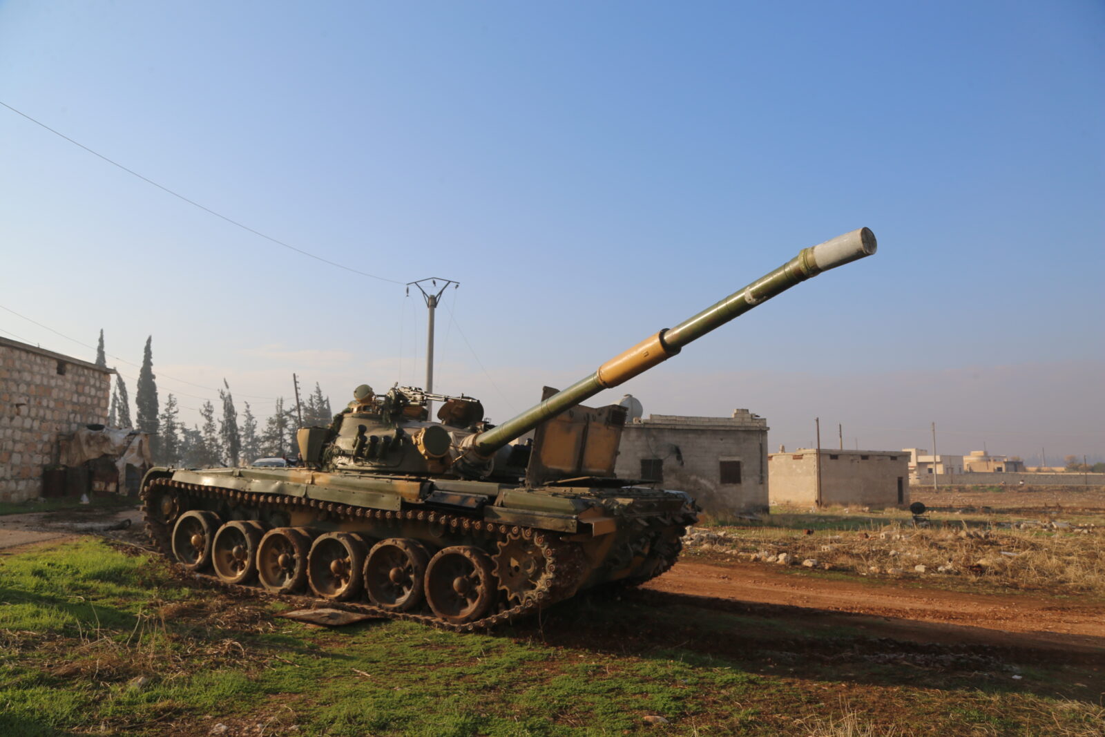 Syrian opposition forces seize control of Aleppo amid escalating clashes
