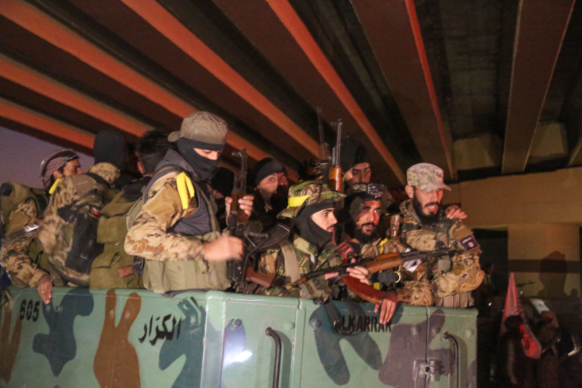 Opposition forces seize majority of Aleppo amid renewed Russian airstrikes