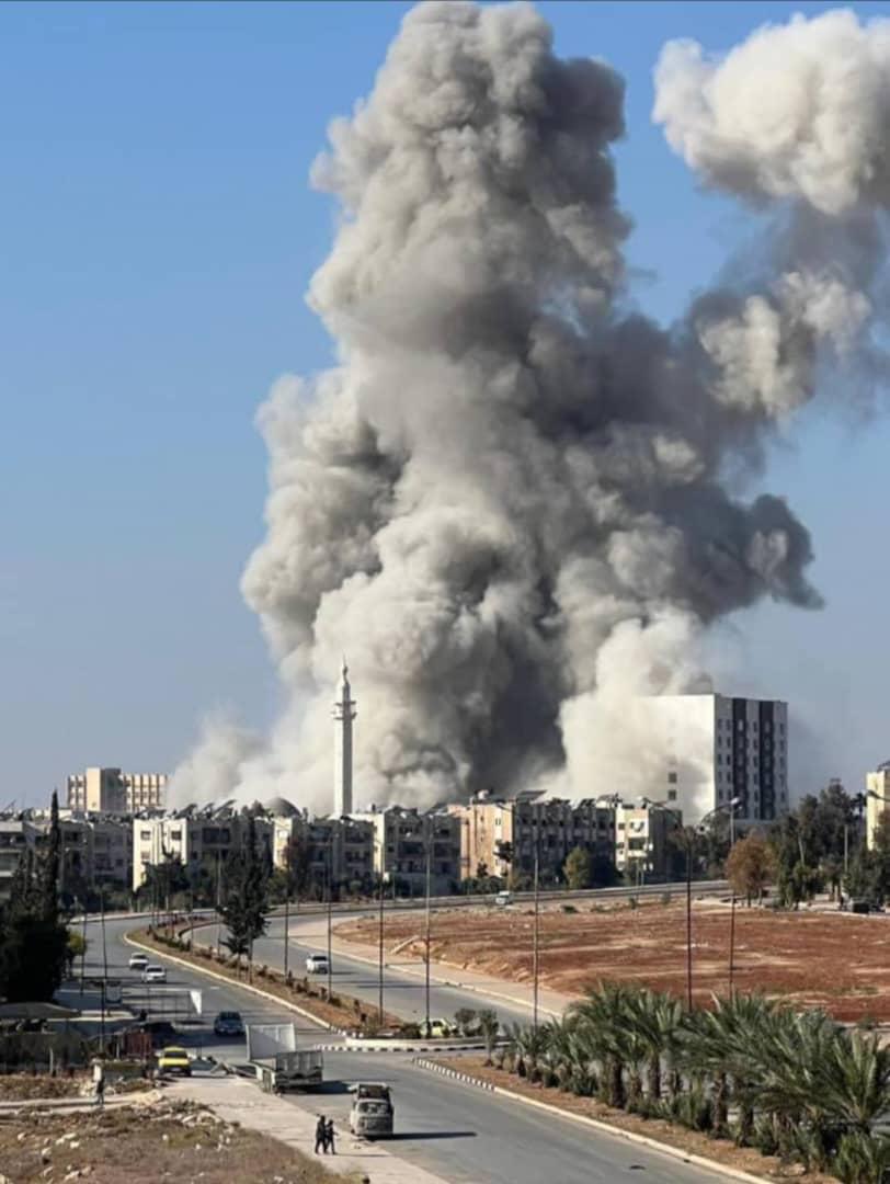 Airstrike in Aleppo kills 16 civilians, raising toll to 327