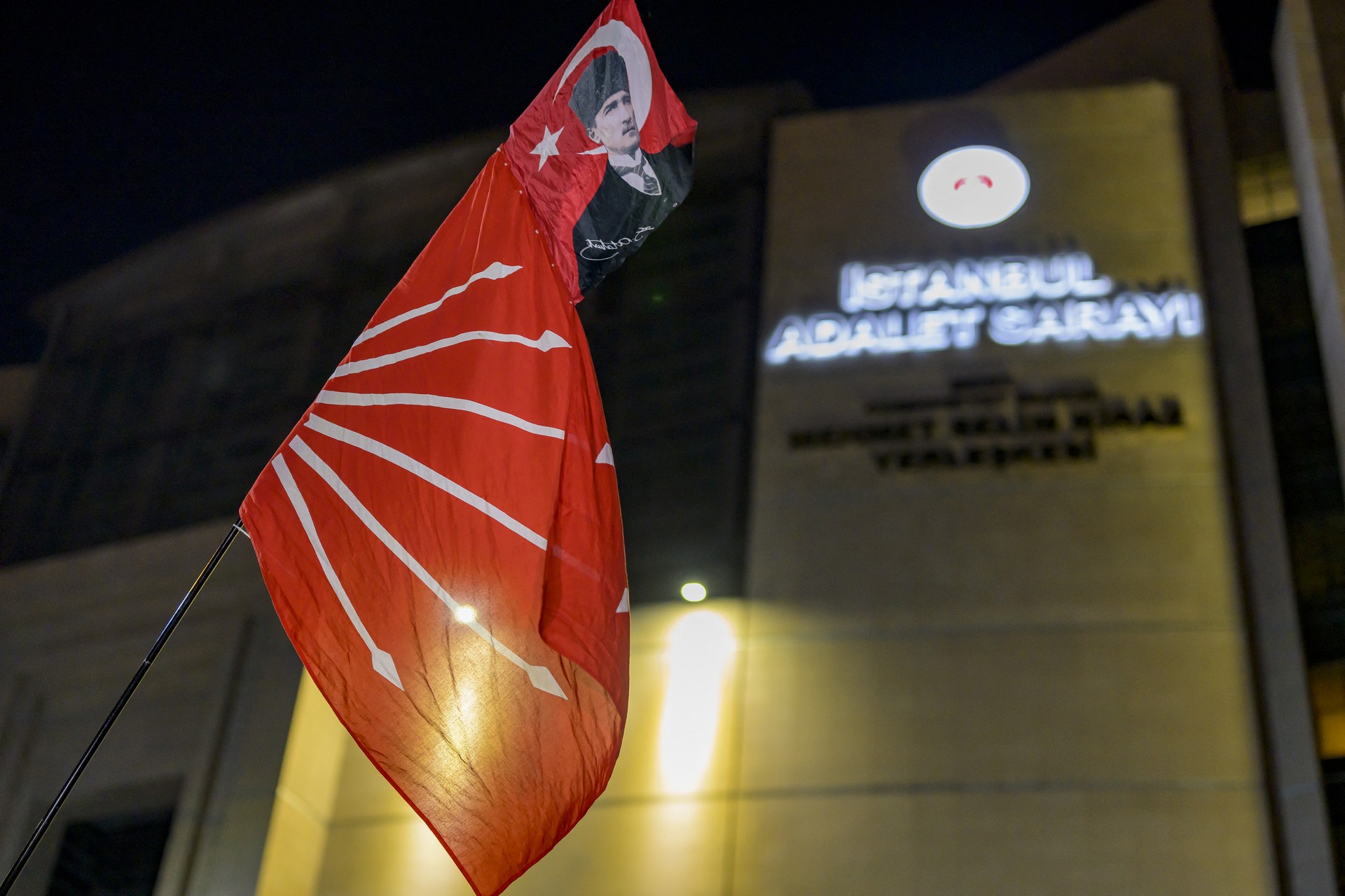 Main opposition CHP to hold primary election to determine presidential candidate