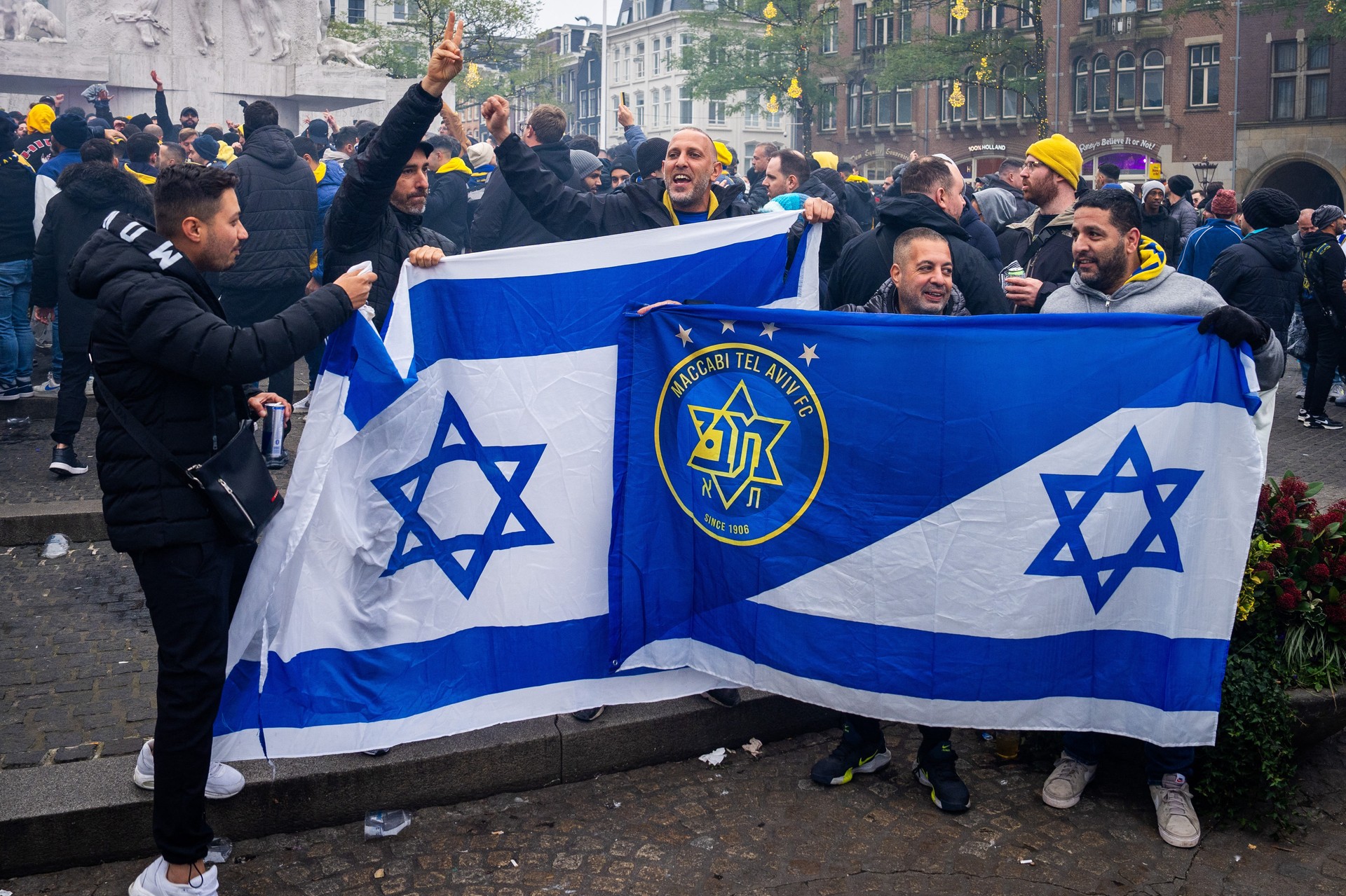 Sky News deletes footage of racist chants by Israeli fans ahead of Ajax-Maccabi Tel Aviv match