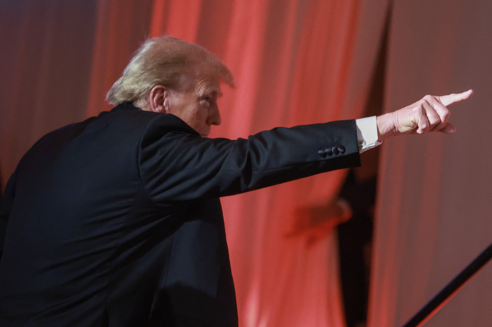 Trump confirms military deployment for mass deportations
