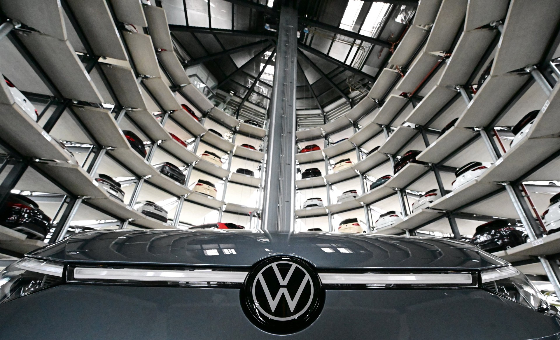 Porsche plans to write down stake in Volkswagen amid cost crisis
