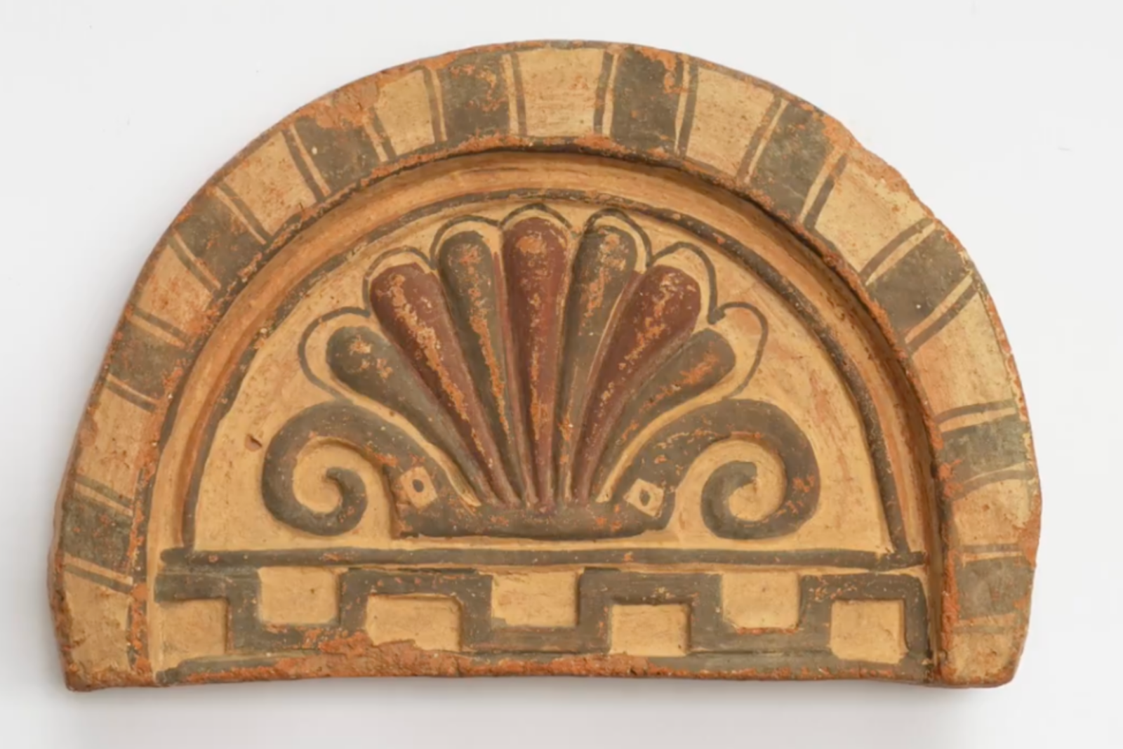 Semi-circular Duver terracotta plaque adorned with motifs, Denmark, Nov. 26, 2024. (Photo via Ministry of Culture)