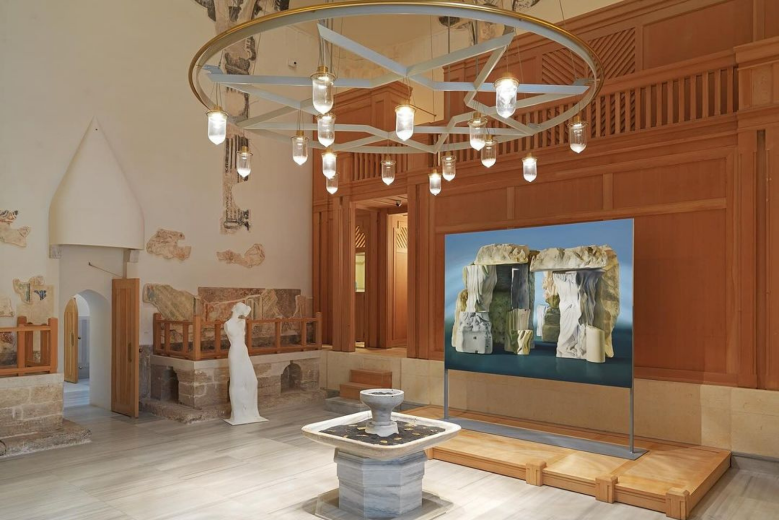 The Healing Ruins exhibition at Zeyrek Cinili Hamam integrated art and history in Istanbul, Türkiye. (Photo via Instagram / @zeyrekcinilihamam)